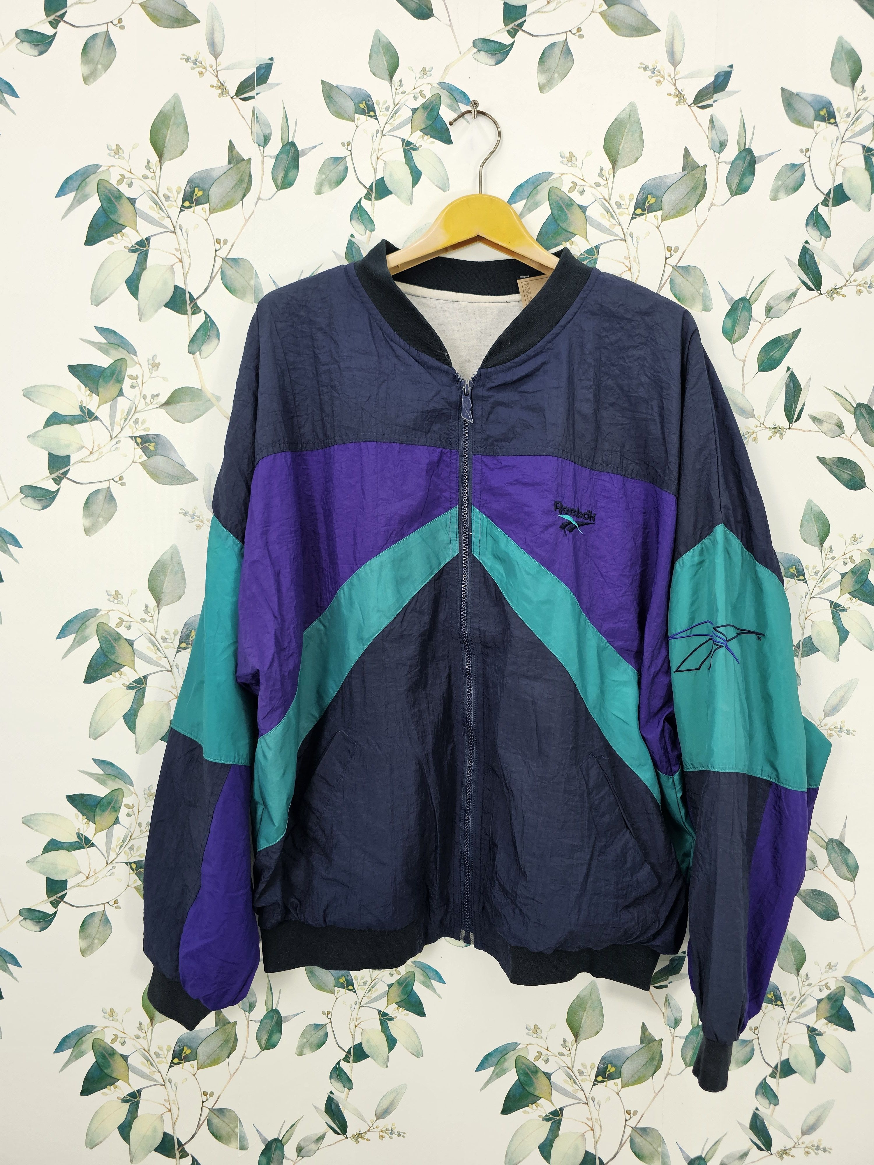 Reebok Vtg REEBOK Multi Color Block Embroider Windbreaker J0106 Size US XL / EU 56 / 4 - 1 Thumbnail