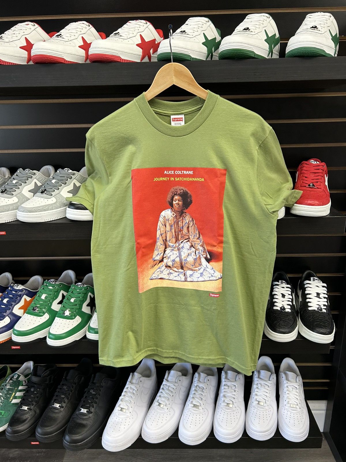 Supreme Supreme x Alice Coltrane T-shirt Size US M / EU 48-50 / 2 - 1 Thumbnail