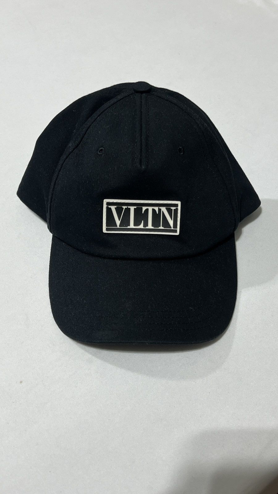 Valentino Valentino Box Logo Hat Size ONE SIZE - 1 Thumbnail