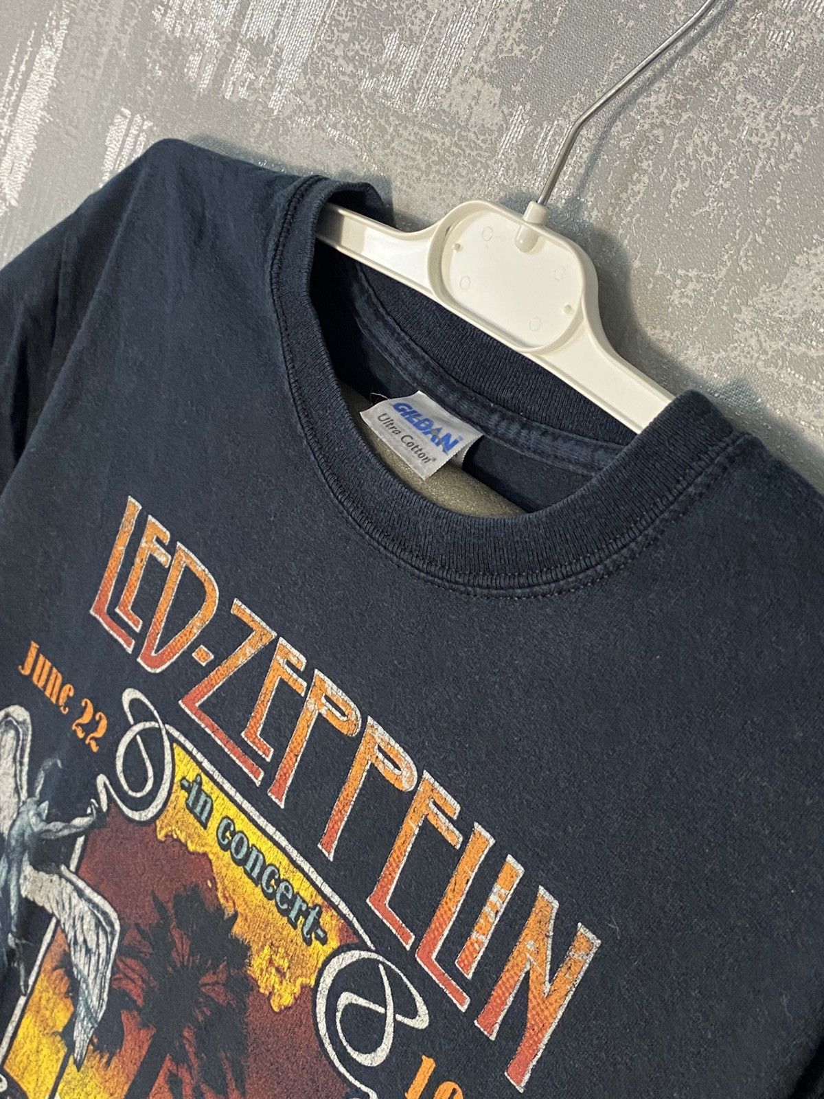 Led Zeppelin Led Zeppelin Inglewood 77 Concert Reprint T shirt 2007 Size US S / EU 44-46 / 1 - 3 Thumbnail