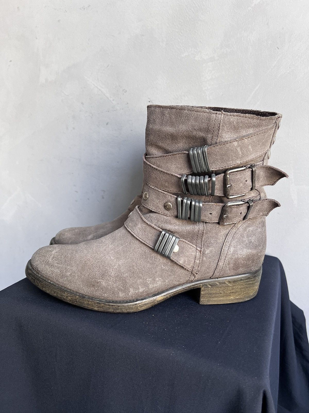 14th Addiction a.S. 98 Avant Garde ankle suede belted boots y2k Size US 7.5 / EU 40-41 - 5 Thumbnail