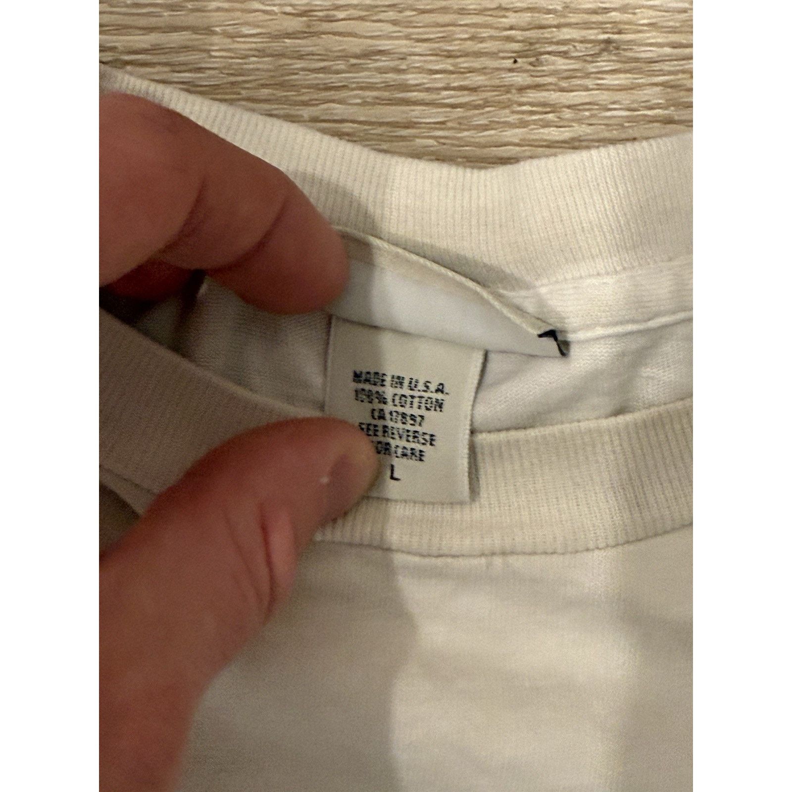 Banana Republic Vintage 90s Banana Republic Pocket Tee Hawaii Exotic Stained Size US L / EU 52-54 / 3 - 4 Thumbnail
