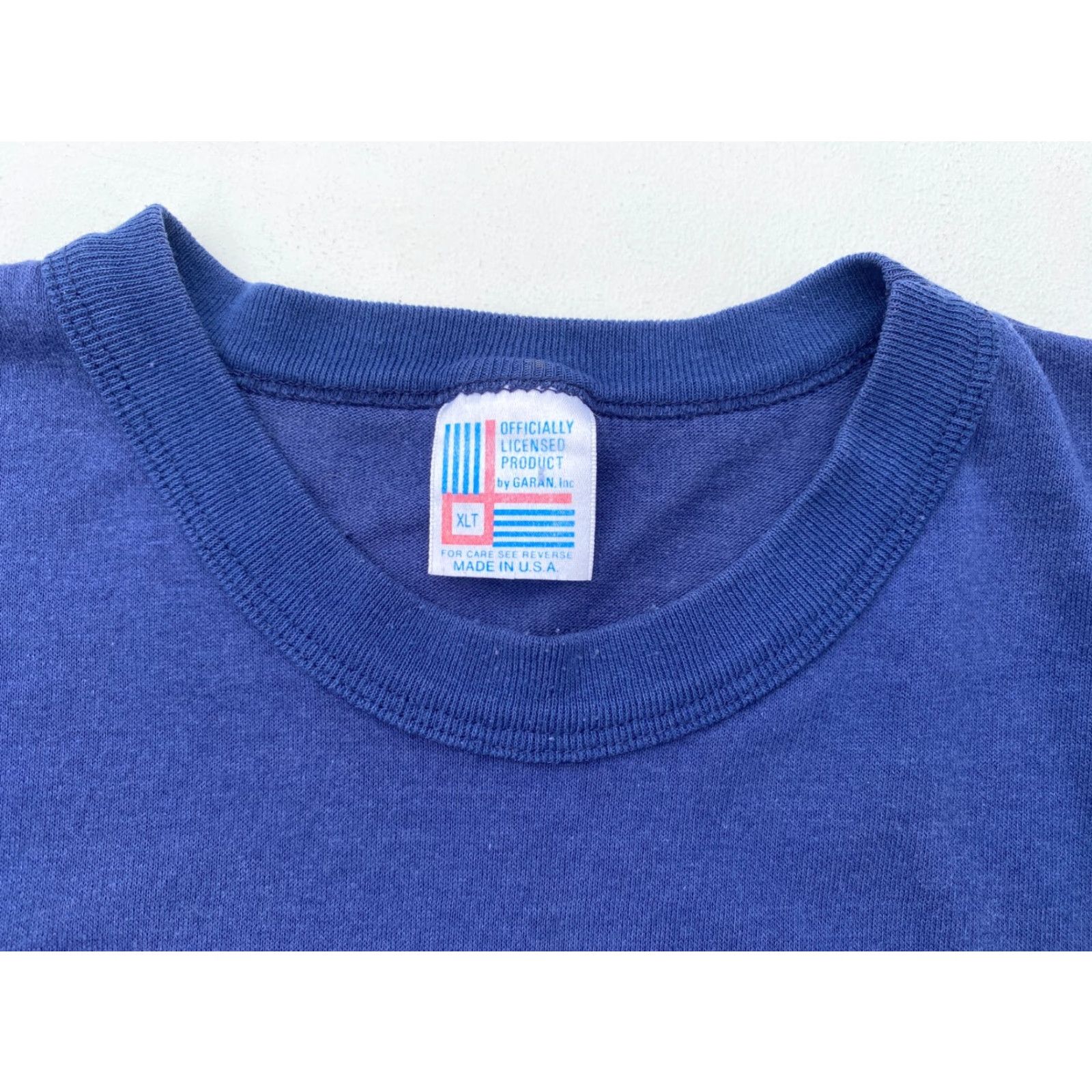 Vintage VINTAGE Chicago Bears T-Shirt by Garan Inc. Sz XLT Mens Blue 1975 70s Sports Graphic Print Size US XL / EU 56 / 4 - 4 Thumbnail
