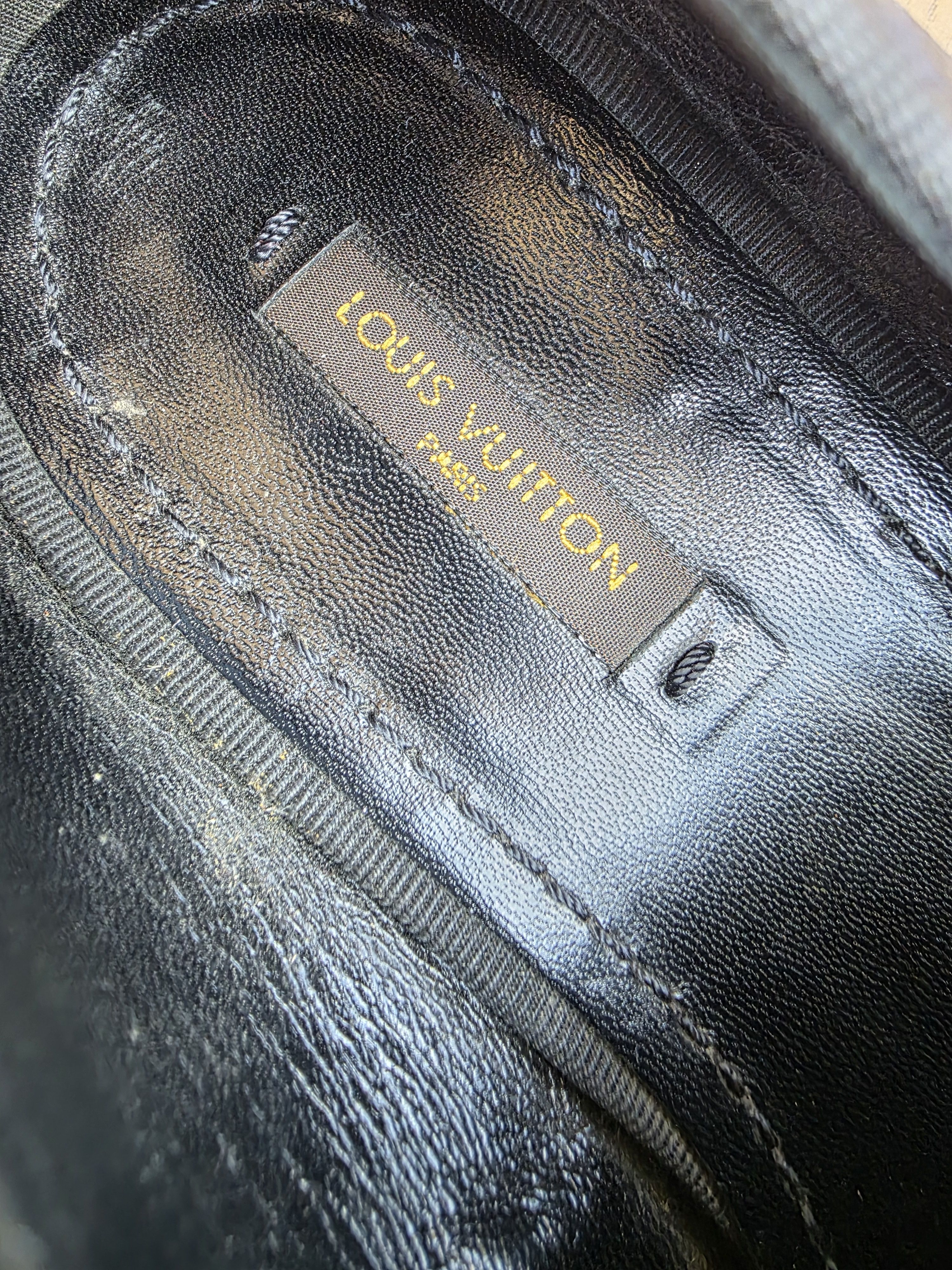 Louis Vuitton LOUIS VUITTON DAMIER LOAFERS Size US 10 / EU 43 - 12 Thumbnail
