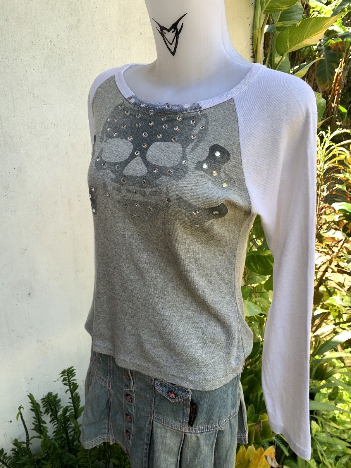 Japanese Brand y2k HILLHOUSE Japan Grunge Skull Crystals Graphic Raglan Top Size M / US 6-8 / IT 42-44 - 2 Thumbnail
