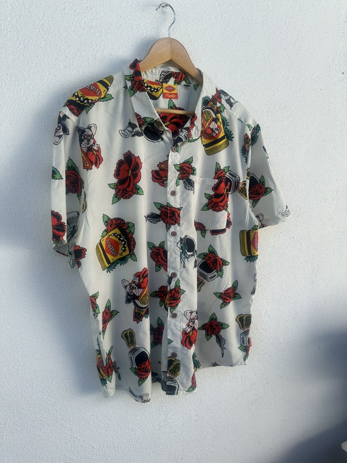 Mambo Mambo Vegemite Hawaii Button Shirt Size US XL / EU 56 / 4 - 4 Thumbnail