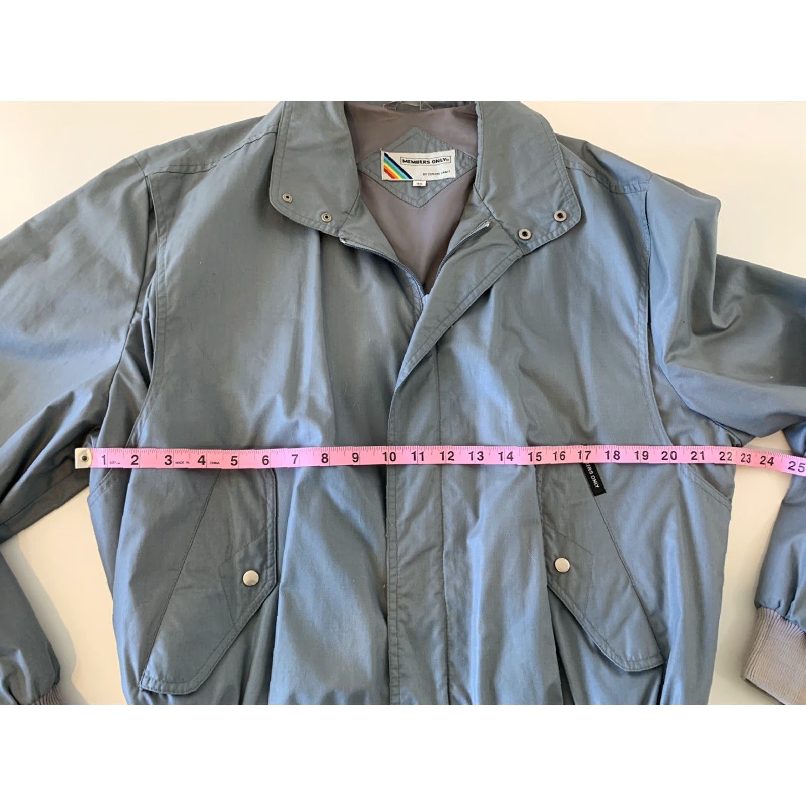 Members Only VTG Members Only Full Zip Jacket Gray Size 44 Men Windbreaker / Jacket, Gray, 44, Regular, Full Zip, Outer Shell Polyester Size US S / EU 44-46 / 1 - 5 Thumbnail