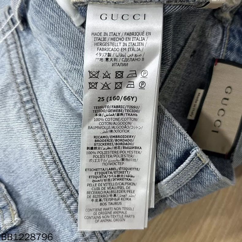Gucci Gucci Size 25 Kitten embroidered denim shorts size 25 250 Size US 26 / EU 42 - 5 Thumbnail