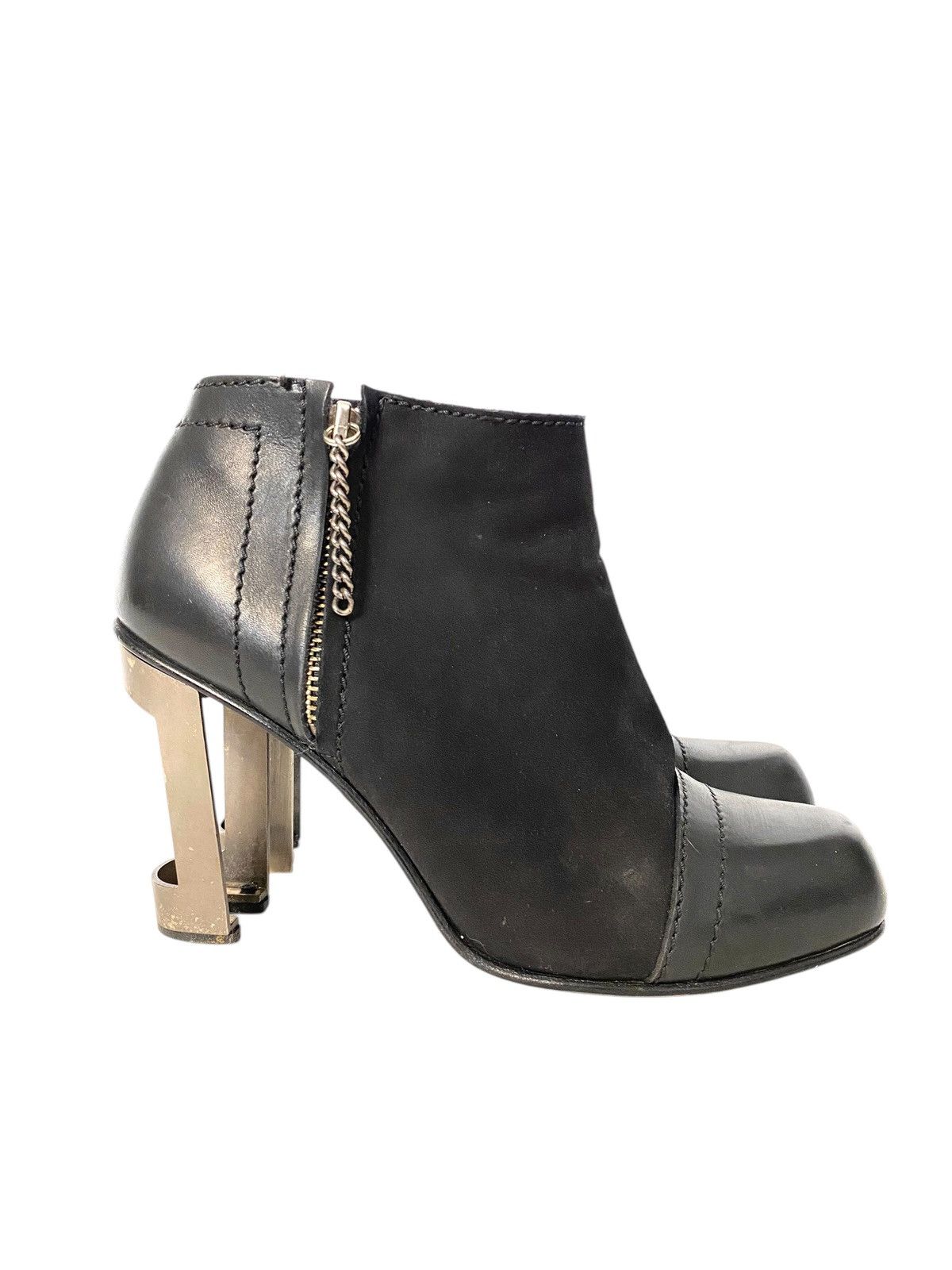 Dirk Bikkembergs A/W 1996 DIRK BIKKEMBERGS METAL HEELED BOOTS Size US 7.5 / IT 37.5 - 1 Thumbnail