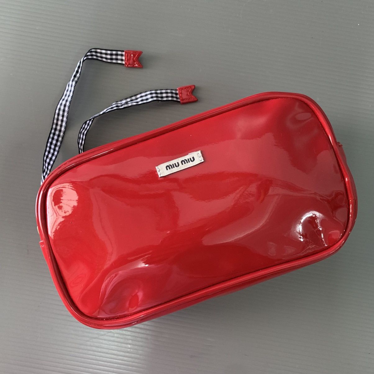 Miu Miu Miu Miu Red Beaute Makeup Clutch Bag Size ONE SIZE - 2 Thumbnail
