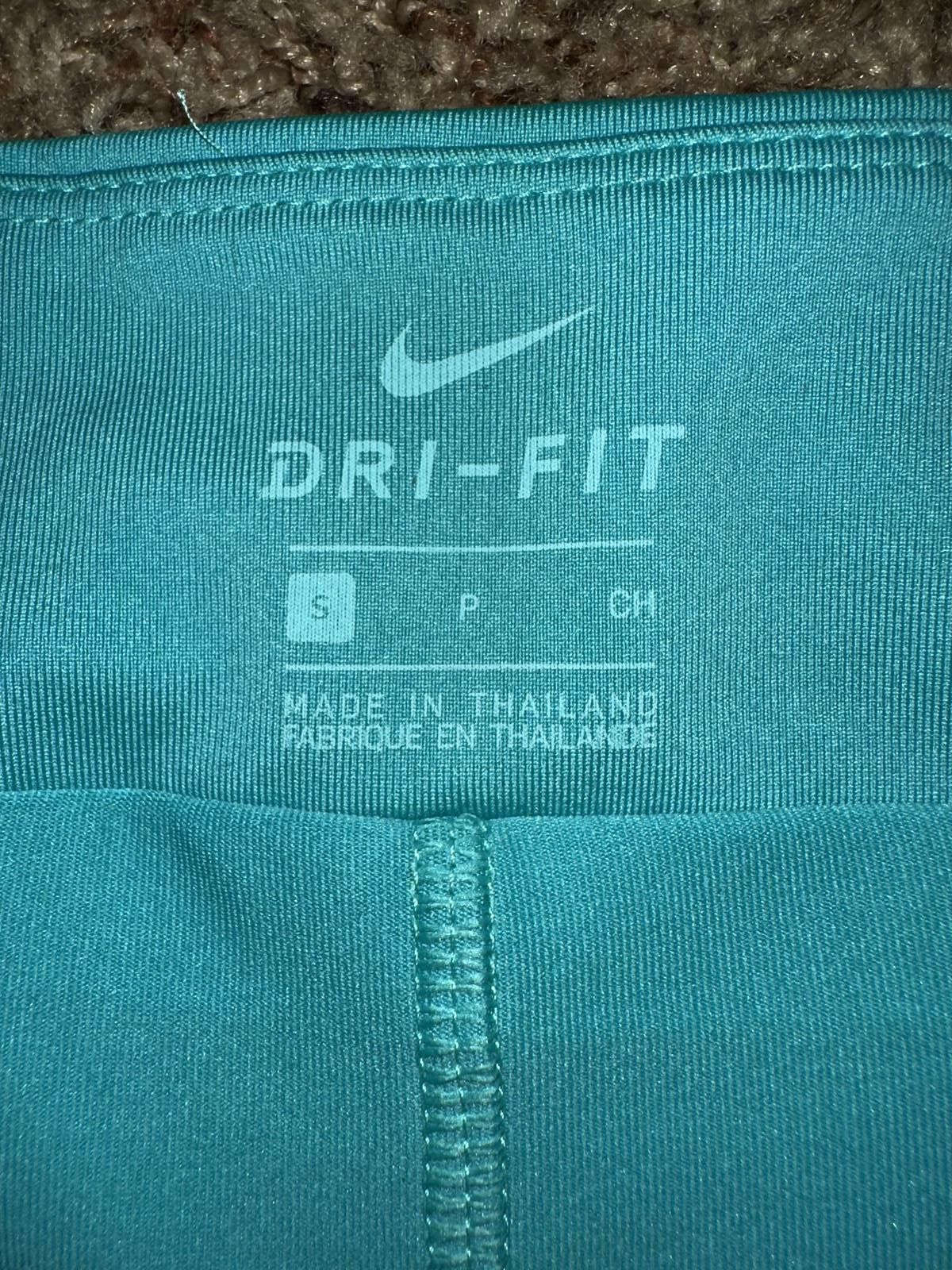 Nike Nike Women's Dri-FIT Flex 15" Golf Skorts Sample Size 28" / US 6 / IT 42 - 3 Thumbnail