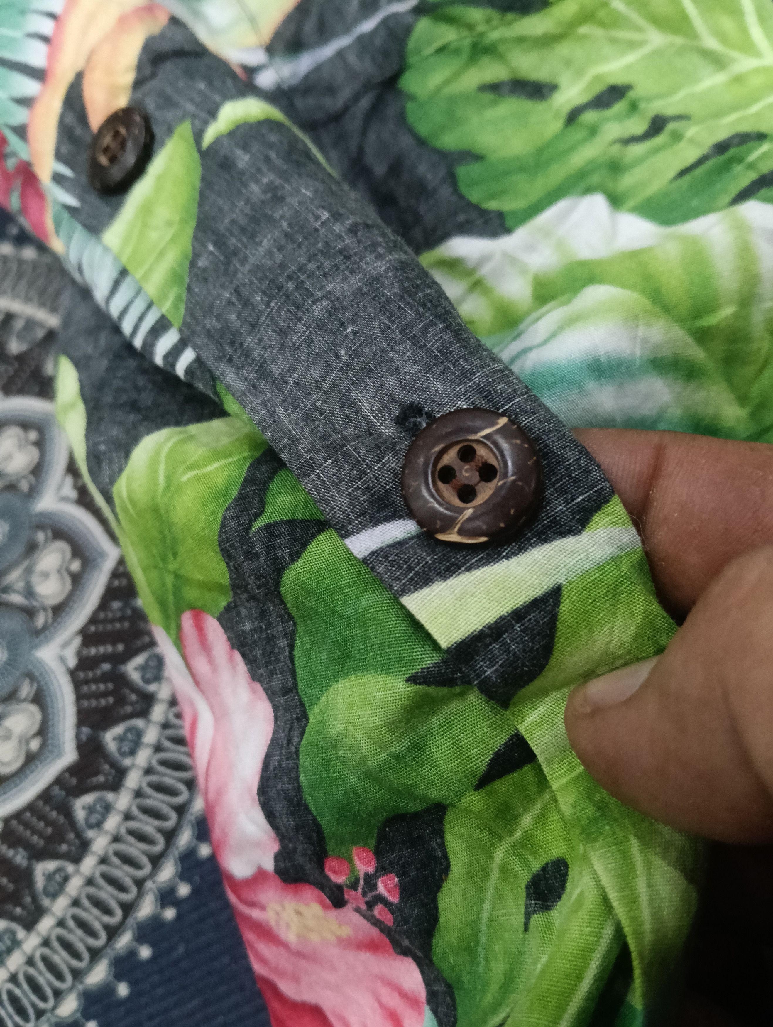 Vintage Vintage Hawaii Buttons Up Size US L / EU 52-54 / 3 - 5 Thumbnail