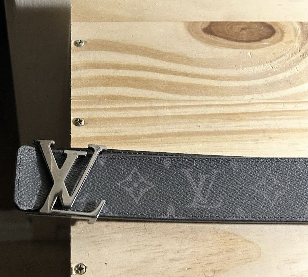 image of Louis Vuitton Lv Initials 40Mm Monogram Eclipse 90/36” in Black, Men's