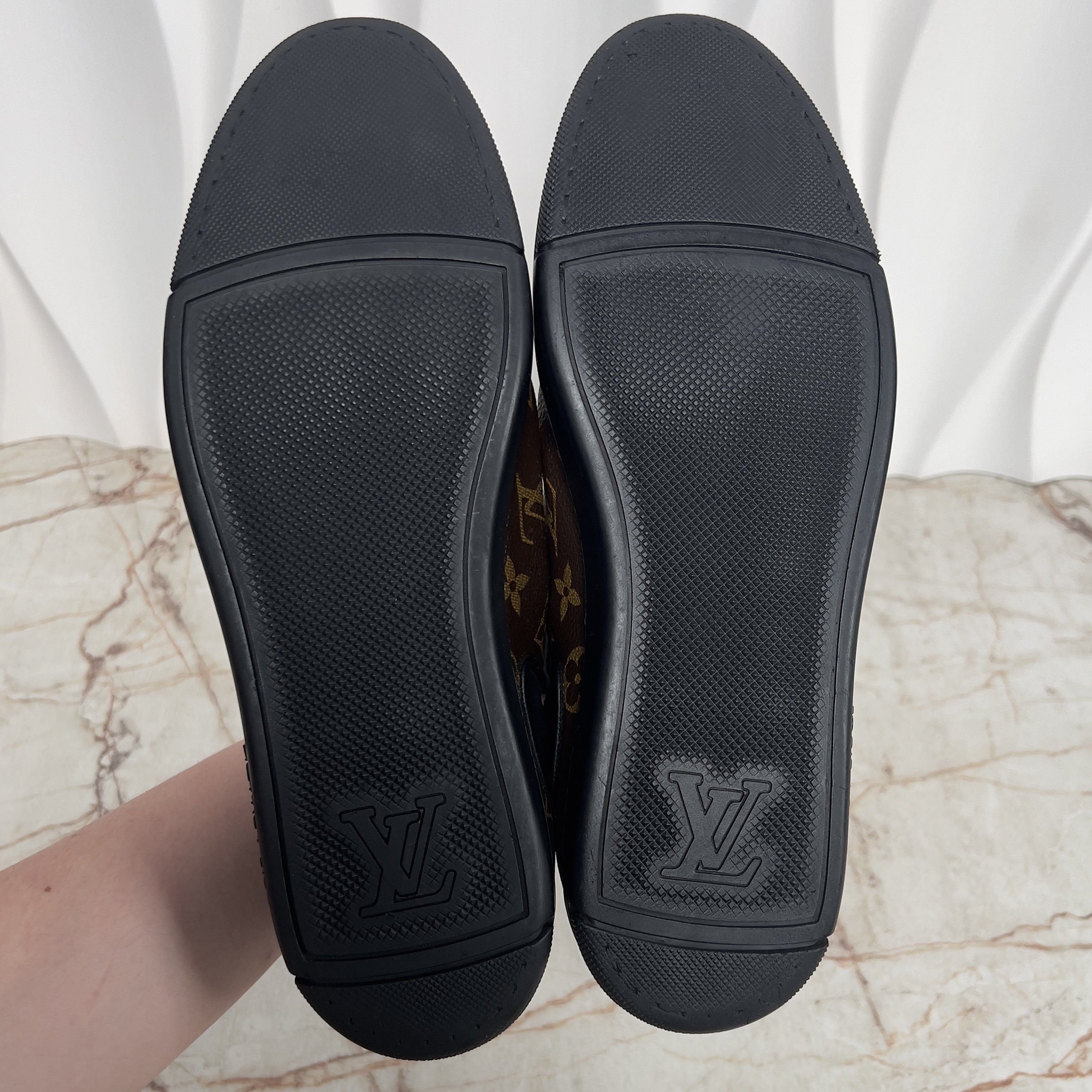 Louis Vuitton Slalom Sneaker Monogram Canvas Leather Size US 9.5 / EU 42-43 - 12 Thumbnail