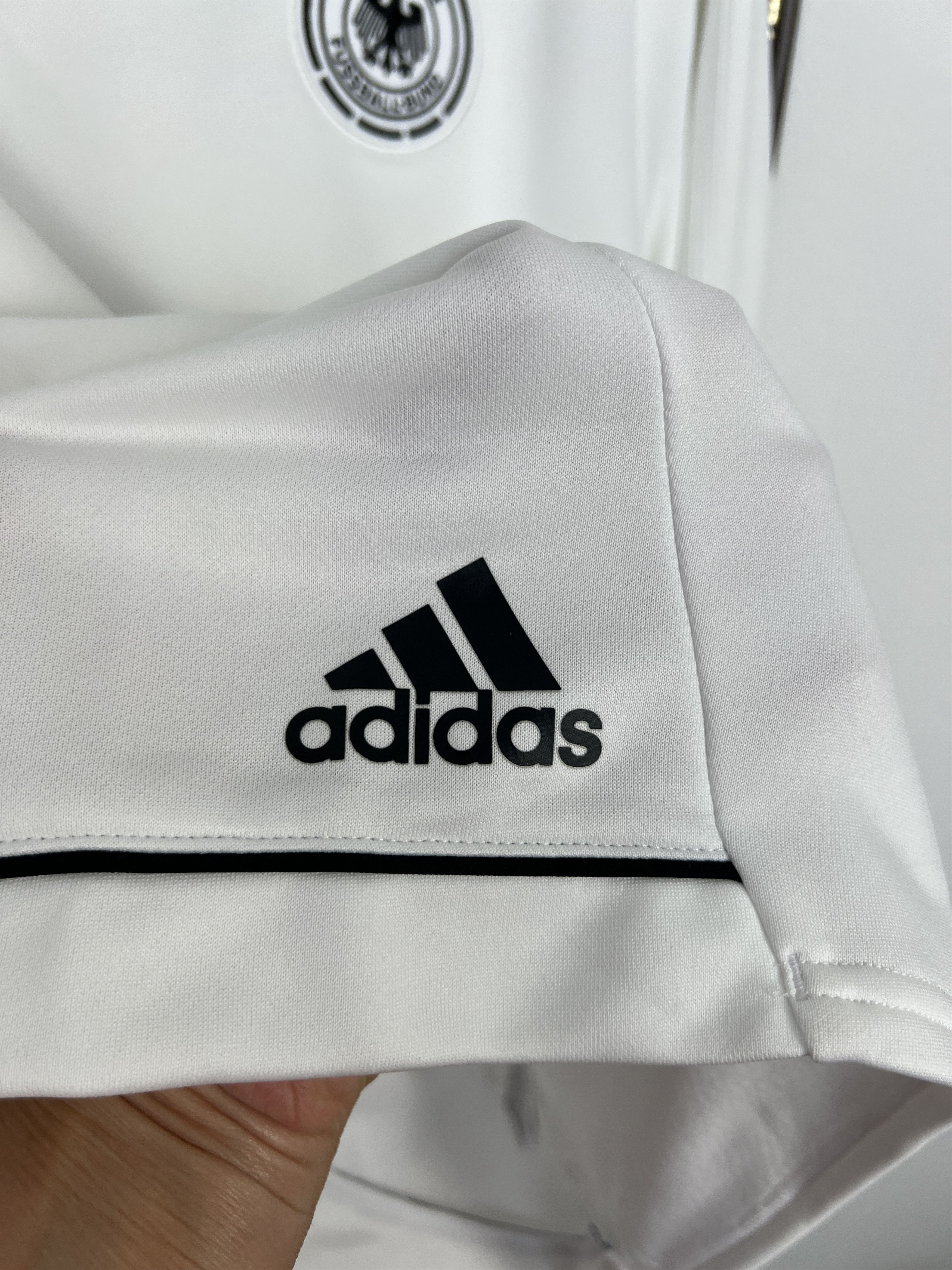Mercedes-Benz Adidas Germany Mercedes Benz Football Train Sweatshirt Size US M / EU 48-50 / 2 - 5 Thumbnail