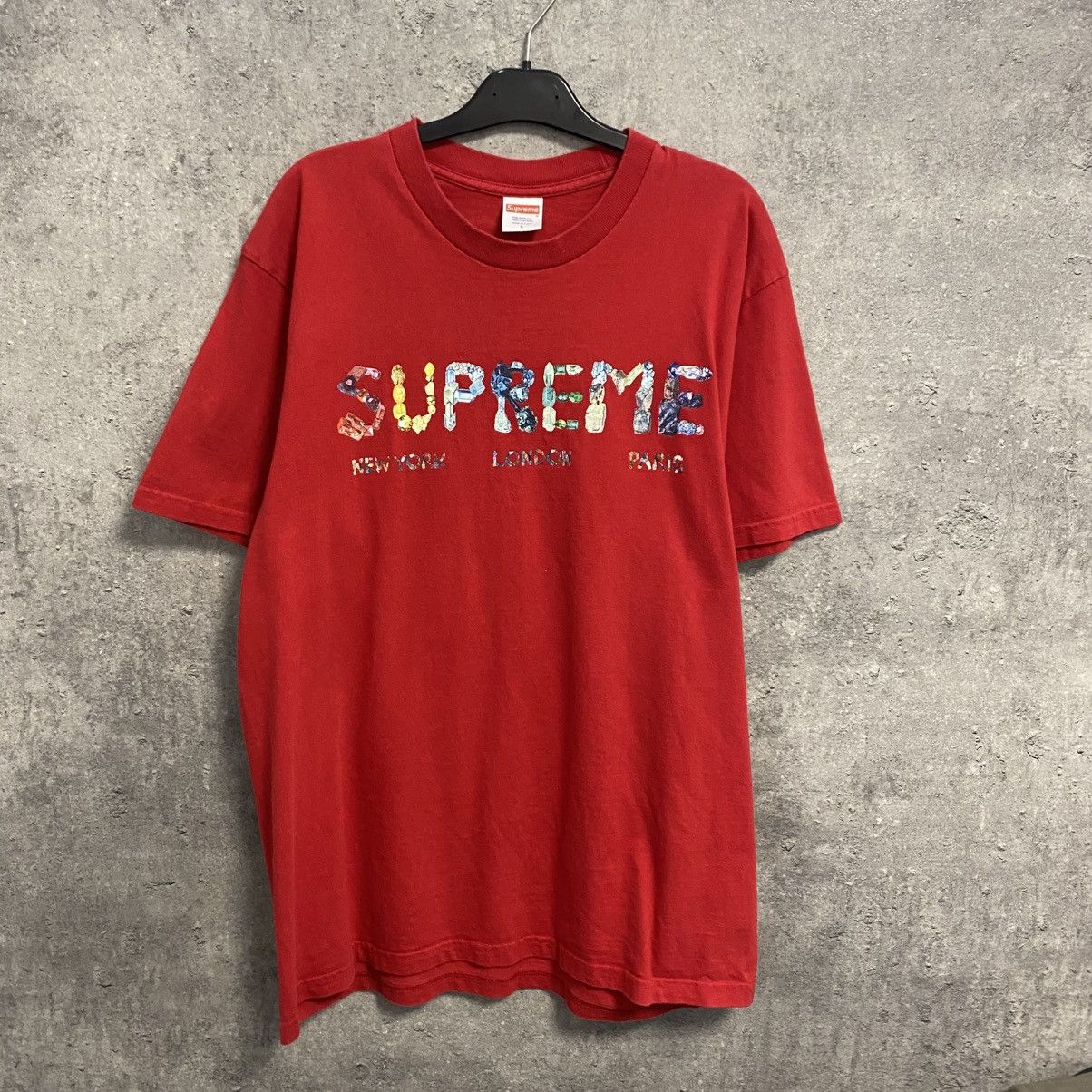 Supreme Supreme T Shirt London Big Logo Size US L / EU 52-54 / 3 - 1 Thumbnail