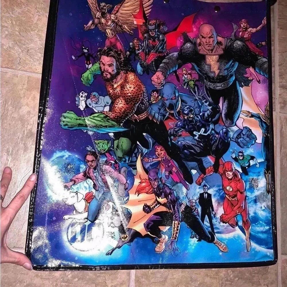 DC Comics DC Comics 2022 Comic Con Tote Bag - Limited Edition Size ONE SIZE - 1 Thumbnail