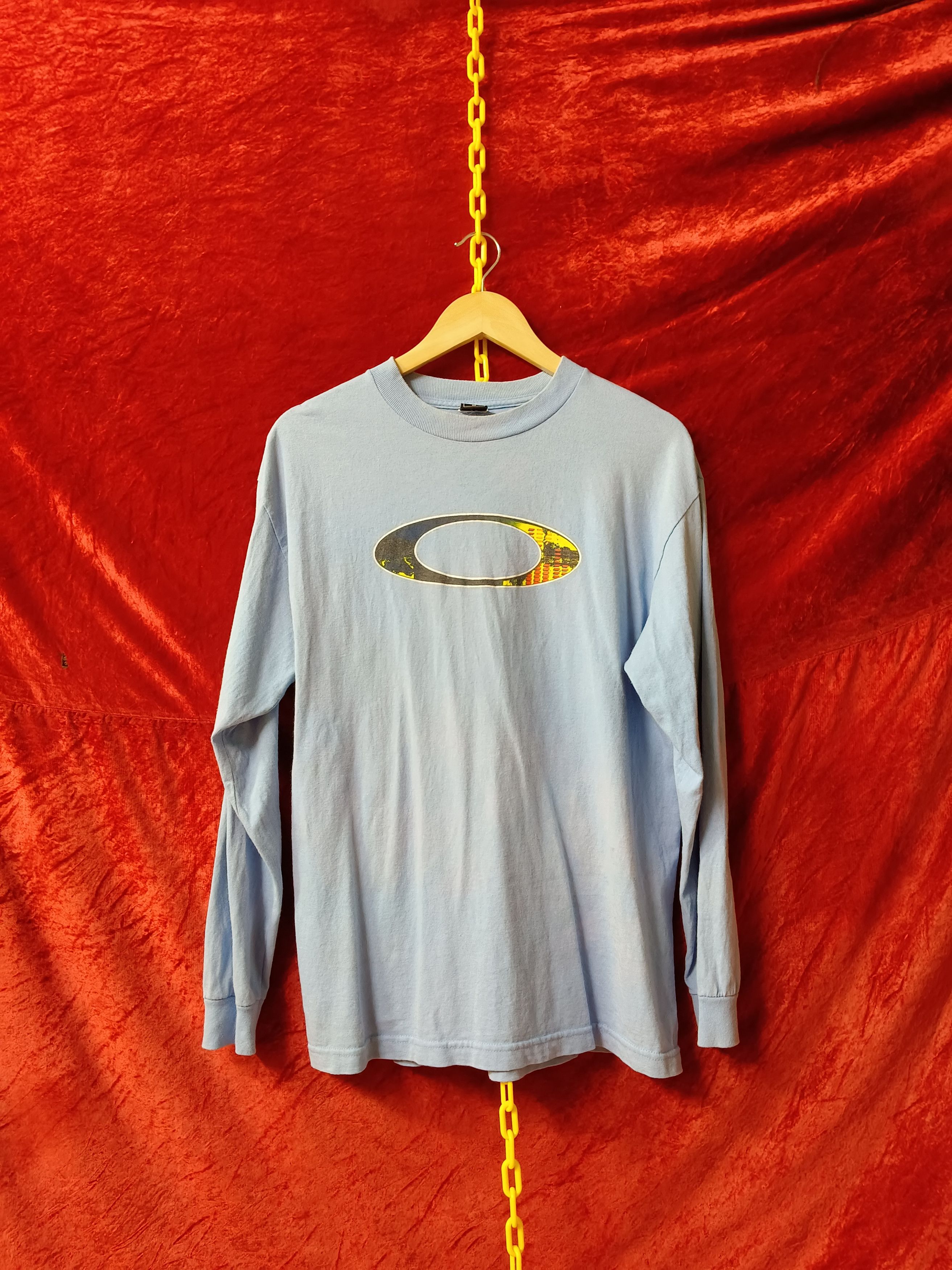 Oakley Center Logo Size US M / EU 48-50 / 2 - 14 Thumbnail