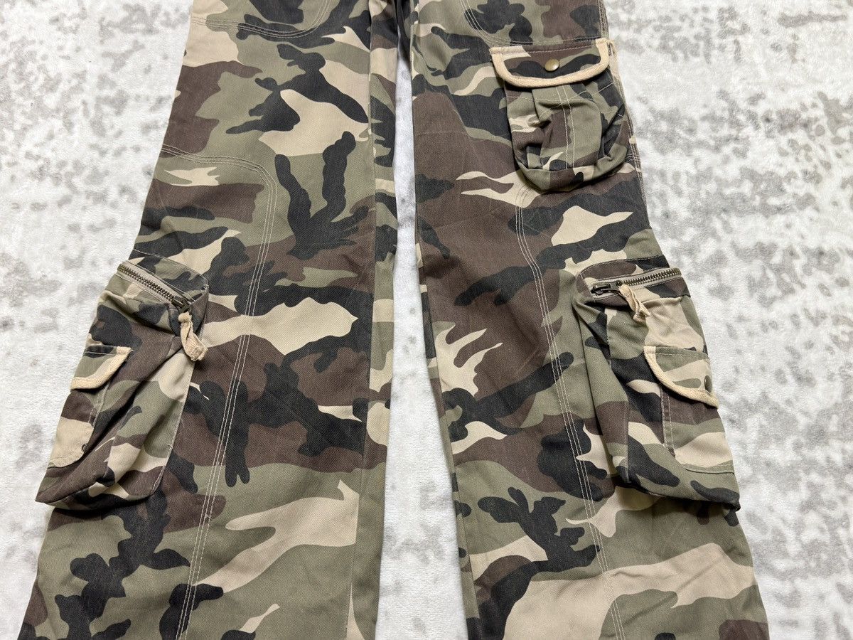 GOA Spiral Girl Camo Cargo Flare Pants Low Rise Women Denim Size US 29 - 6 Thumbnail