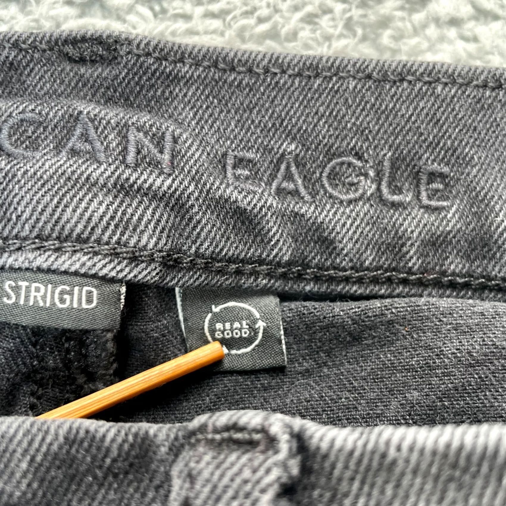 American Eagle Outfitters American Eagle Outfitters Womens Jeans Black Mom Wide Leg Denim Baggy Size 4 Strigid Size 27" / US 4 / IT 40 - 4 Thumbnail