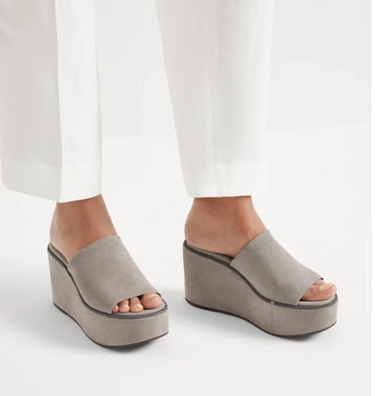 Brunello Cucinelli Brunello Cucinelli Suede Monili Platform Sandals size 38 Size US 8 / IT 38 - 2 Thumbnail