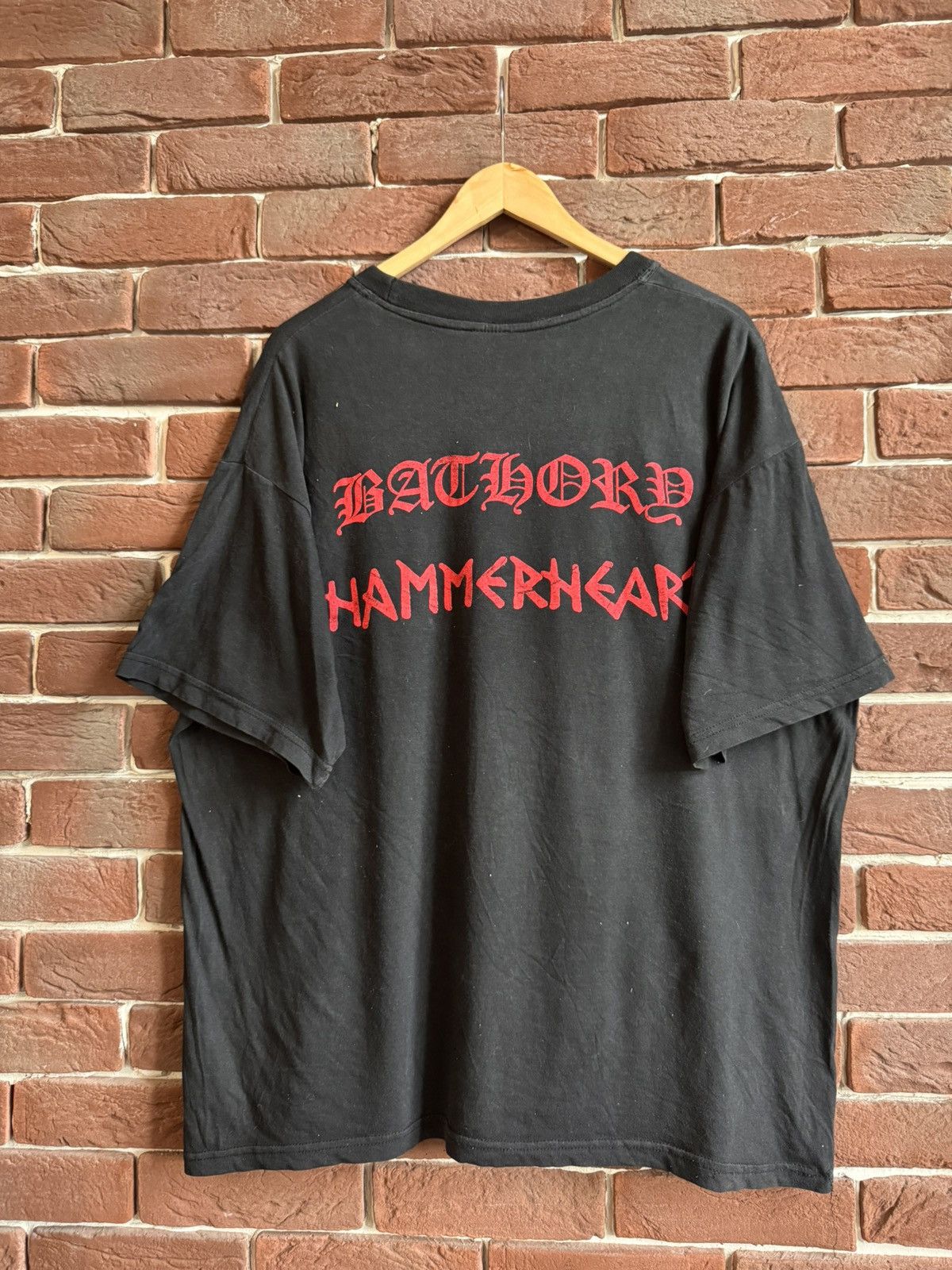 Band Tees Bathory Vintage 90s Hammerheart Black Metal Band Tee 666 Size US XL / EU 56 / 4 - 2 Thumbnail
