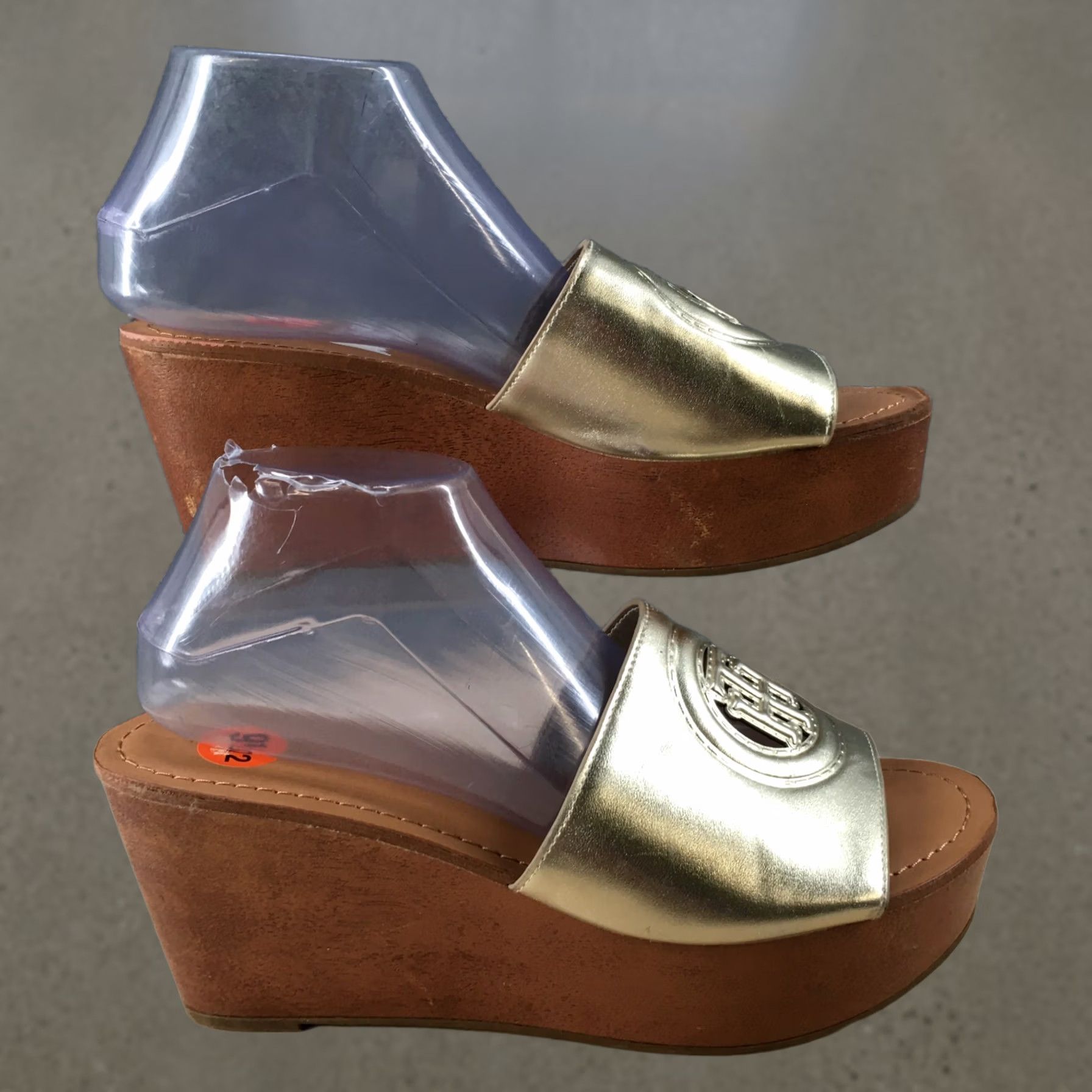 Tommy Hilfiger Tommy Hilfiger Sandals Womens 9.5 M Wrynn Slide Wedge Gold Faux Leather Slip On Sandal Size US 10 / IT 40 - 1 Thumbnail