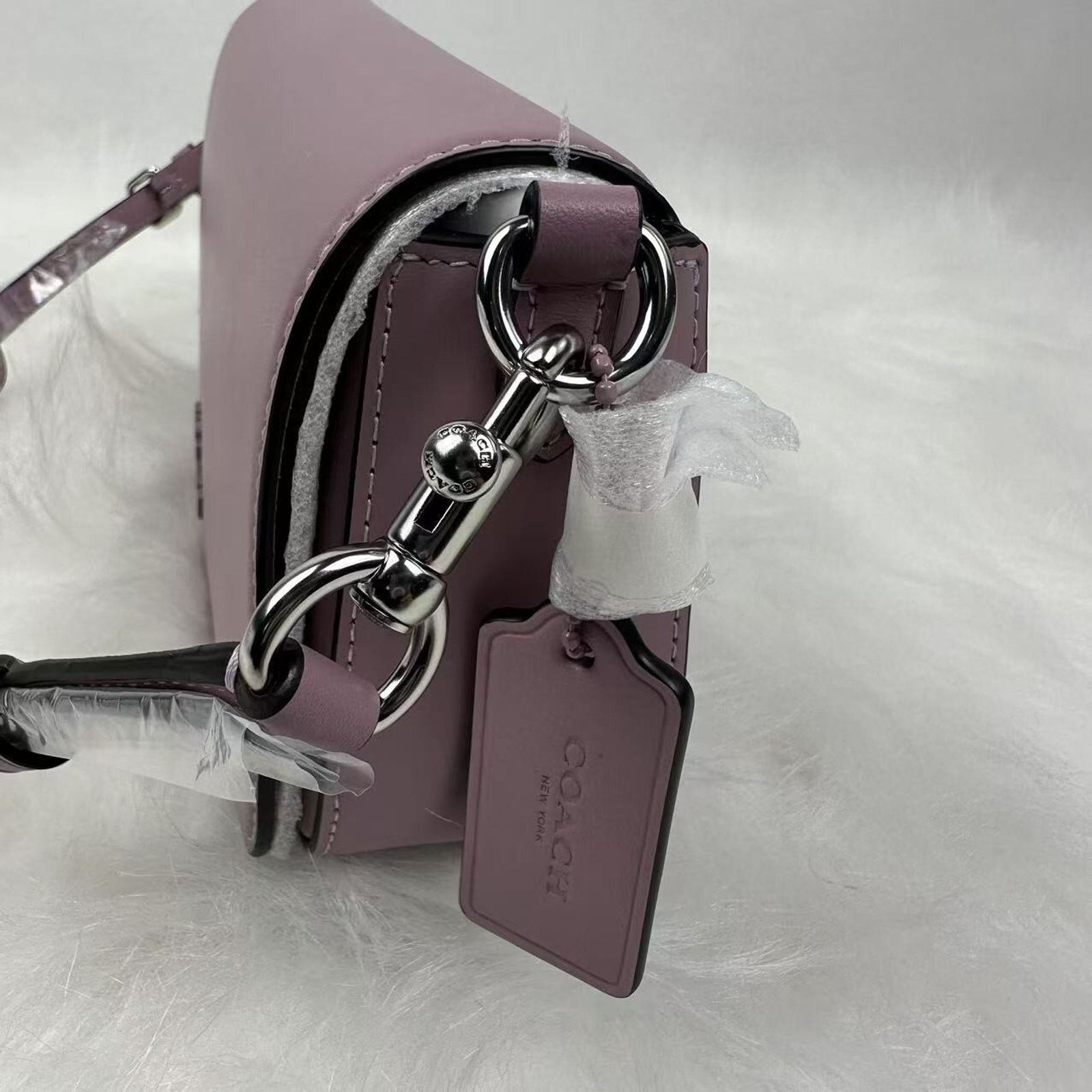 Coach Coach Andrea Shoulder Bag In Leather/Silver/Lilac Purple NWT Size ONE SIZE - 3 Thumbnail