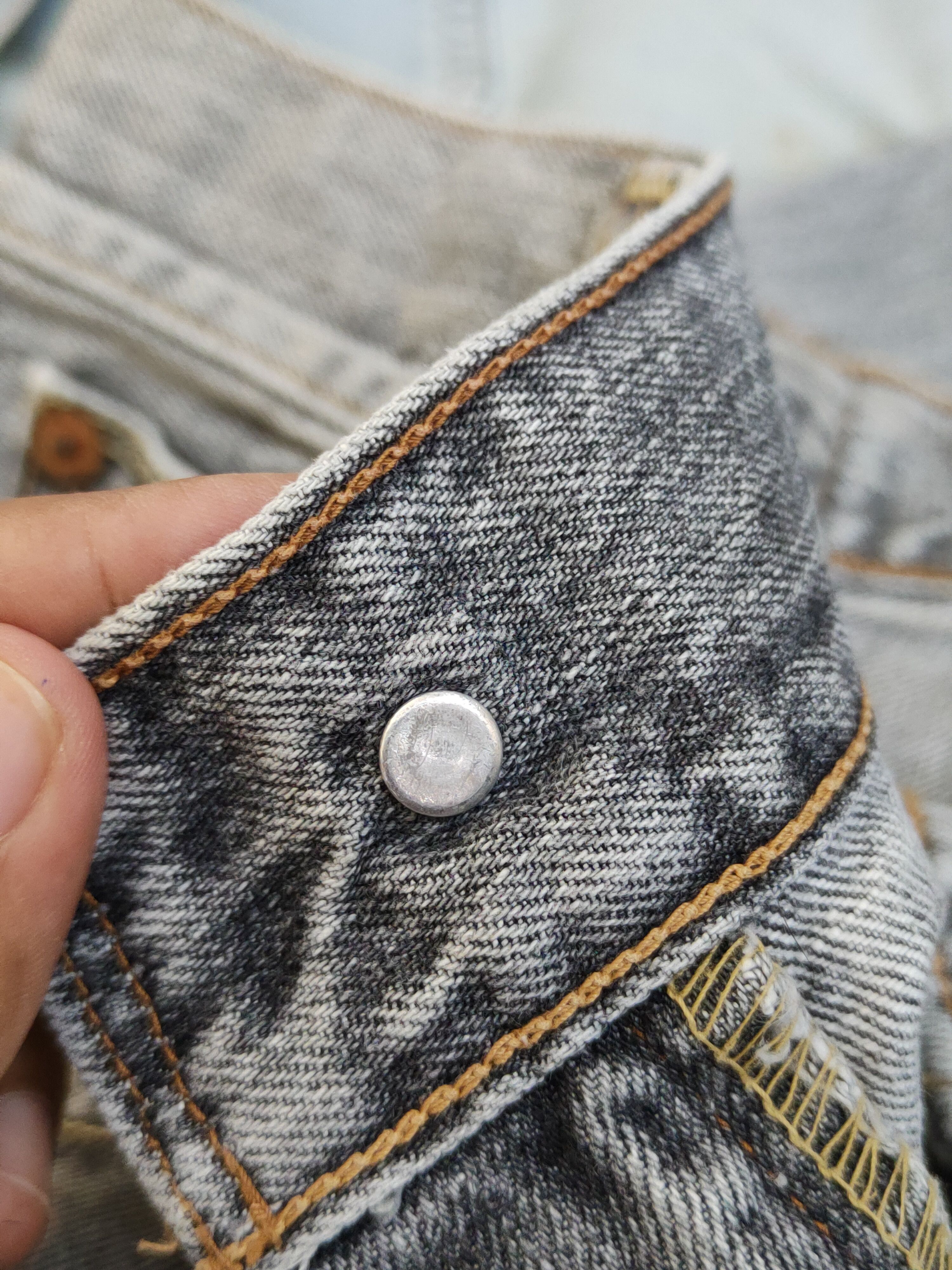 Levi's Levi's Black Faded Distressed Ripped Jeans#W1486 Size US 29 - 15 Thumbnail