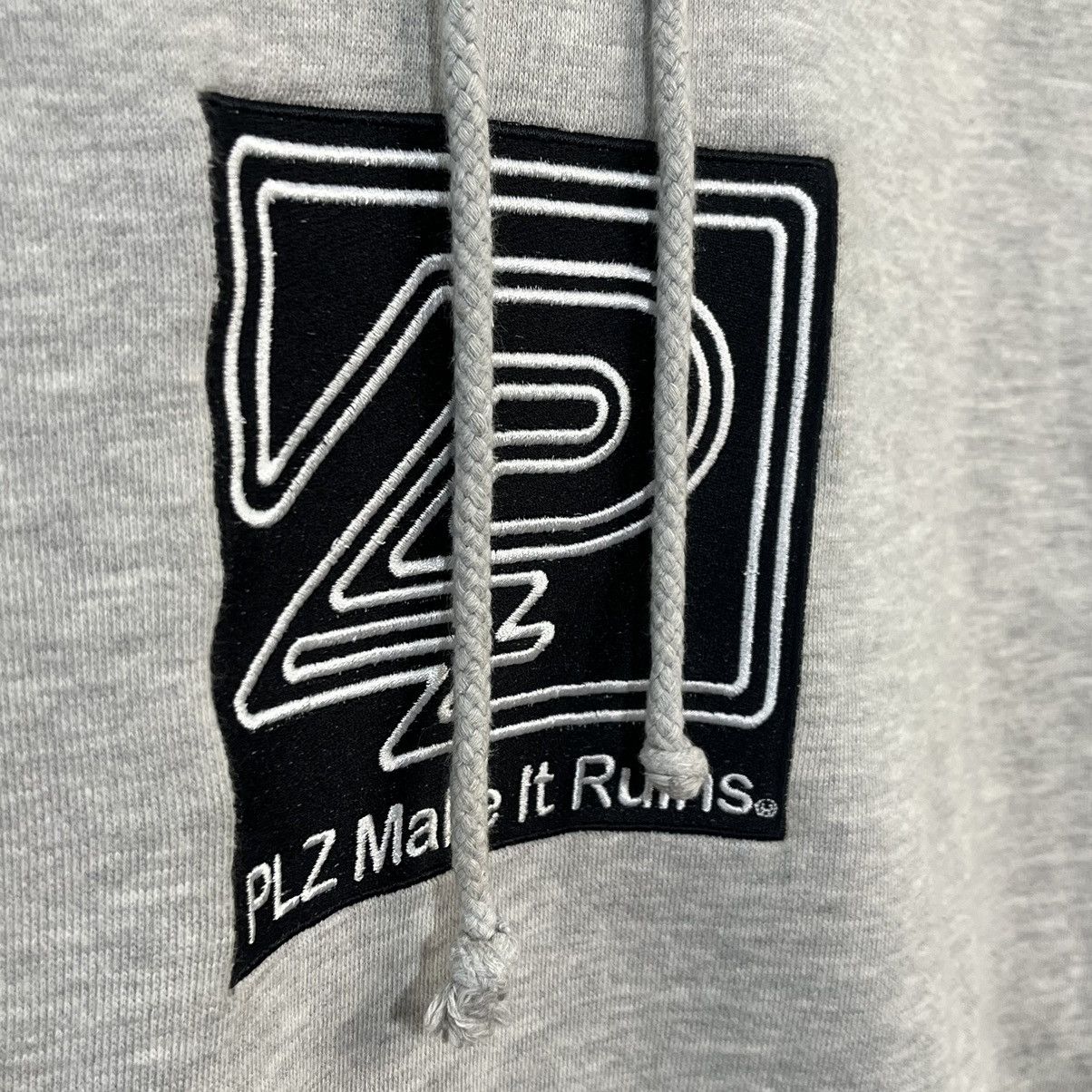 Frank Ocean Vegyn Plz Make It Ruins Logo Hoodie Grey/Black Medium Size US M / EU 48-50 / 2 - 2 Thumbnail