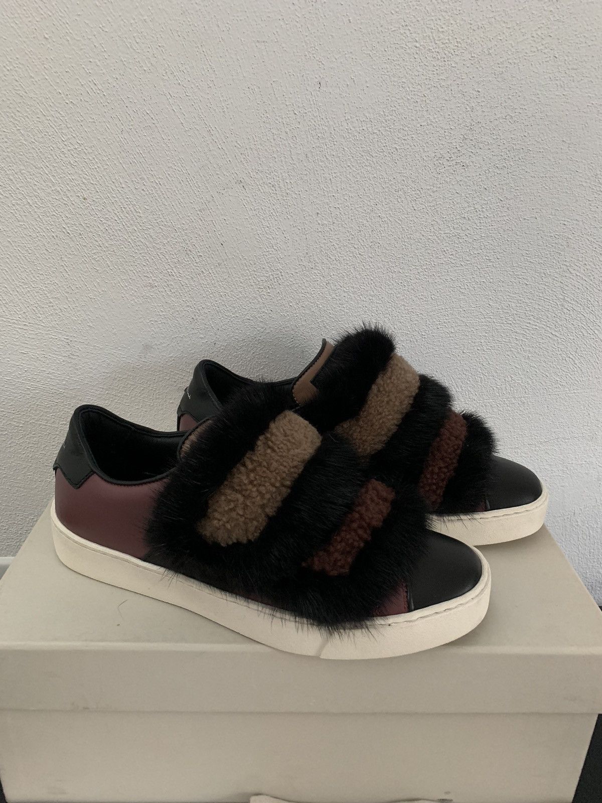 Santoni Santoni Sneakers Leather/Fur sneakers Size US 6.5 / IT 36.5 - 12 Thumbnail