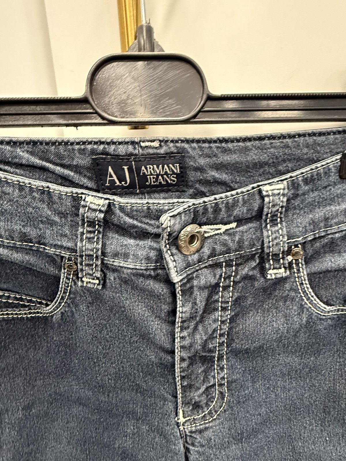 Armani Armani Jeans Dark Wash Slim Jeans Size 25" / US 0 / IT 36 - 2 Thumbnail