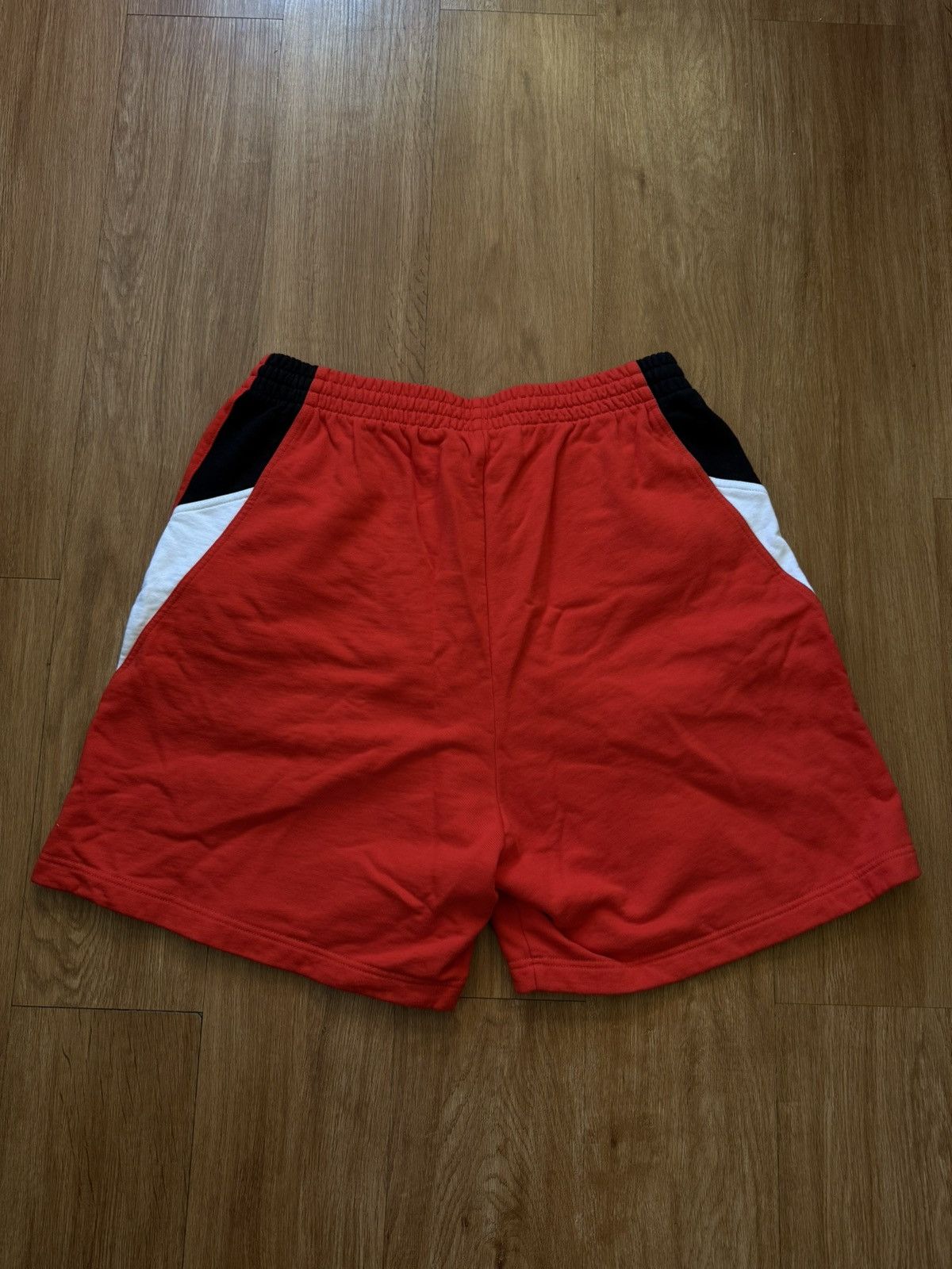 Balenciaga 3B Sport Logo Shorts Size US 30 / EU 46 - 2 Thumbnail