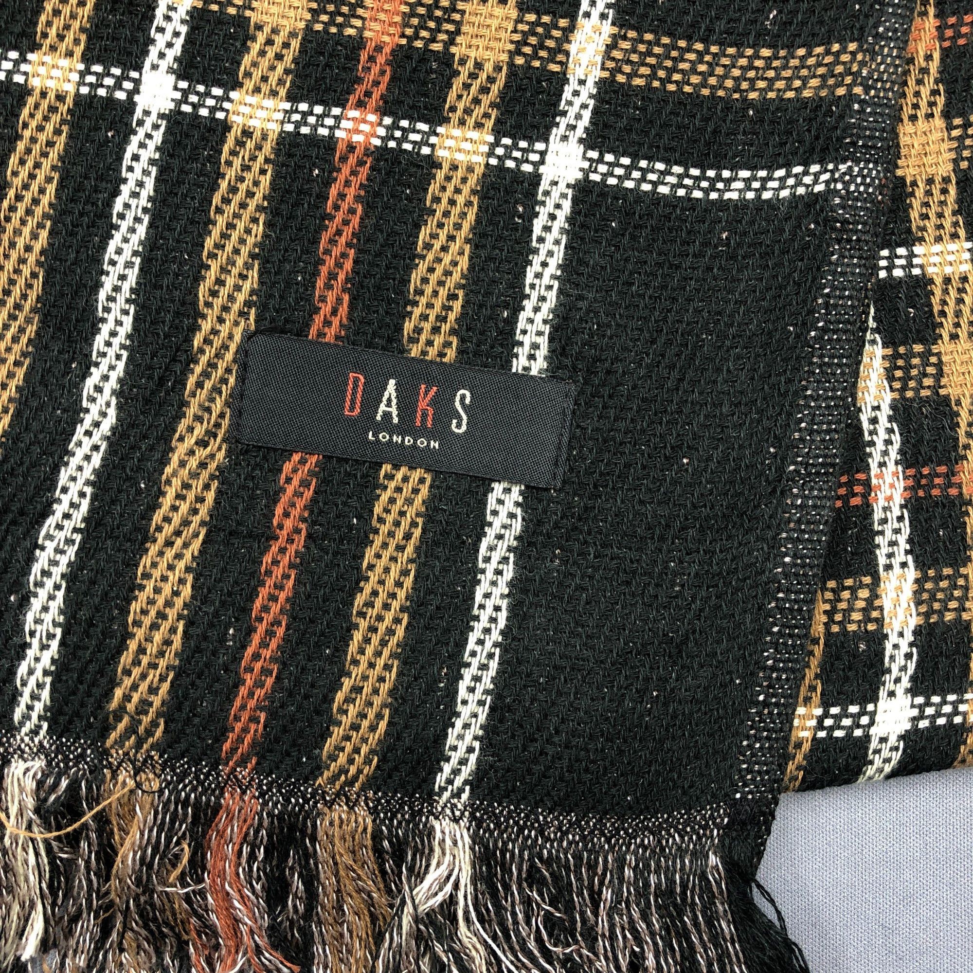 DAKS Vintage DAKS London Scarf Muffler Wool Neckwear Winter Size ONE SIZE - 4 Thumbnail