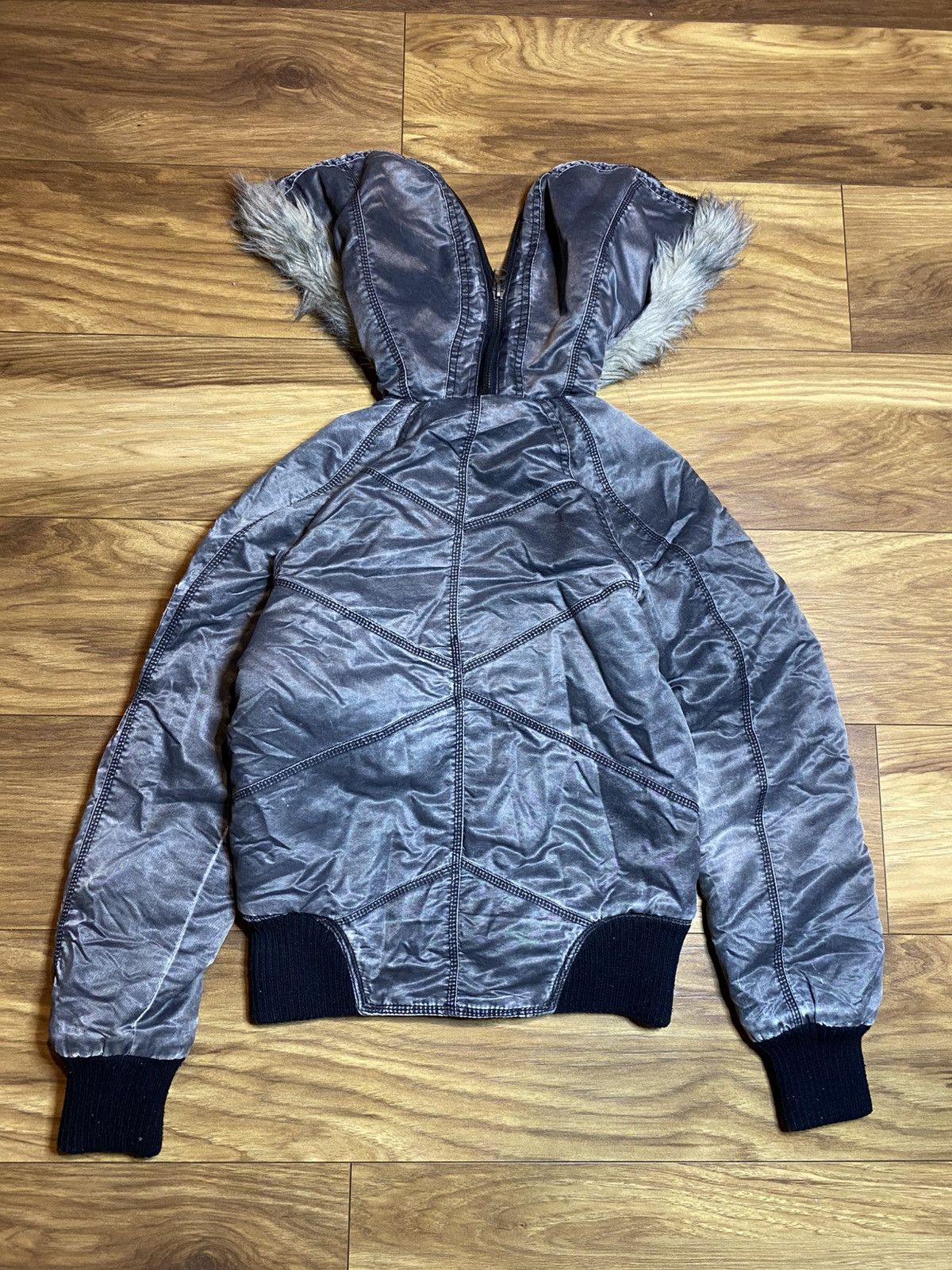 Japanese Brand Jacket Alaska Faux Fur Jacket Fishbone Japanese Style Size US XS / EU 42 / 0 - 12 Thumbnail