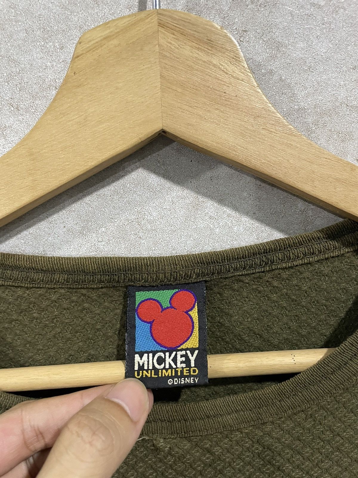 Mickey Mouse × Vintage Vintage Mickey Mouse Knit Sweatshirt Size US L / EU 52-54 / 3 - 5 Thumbnail