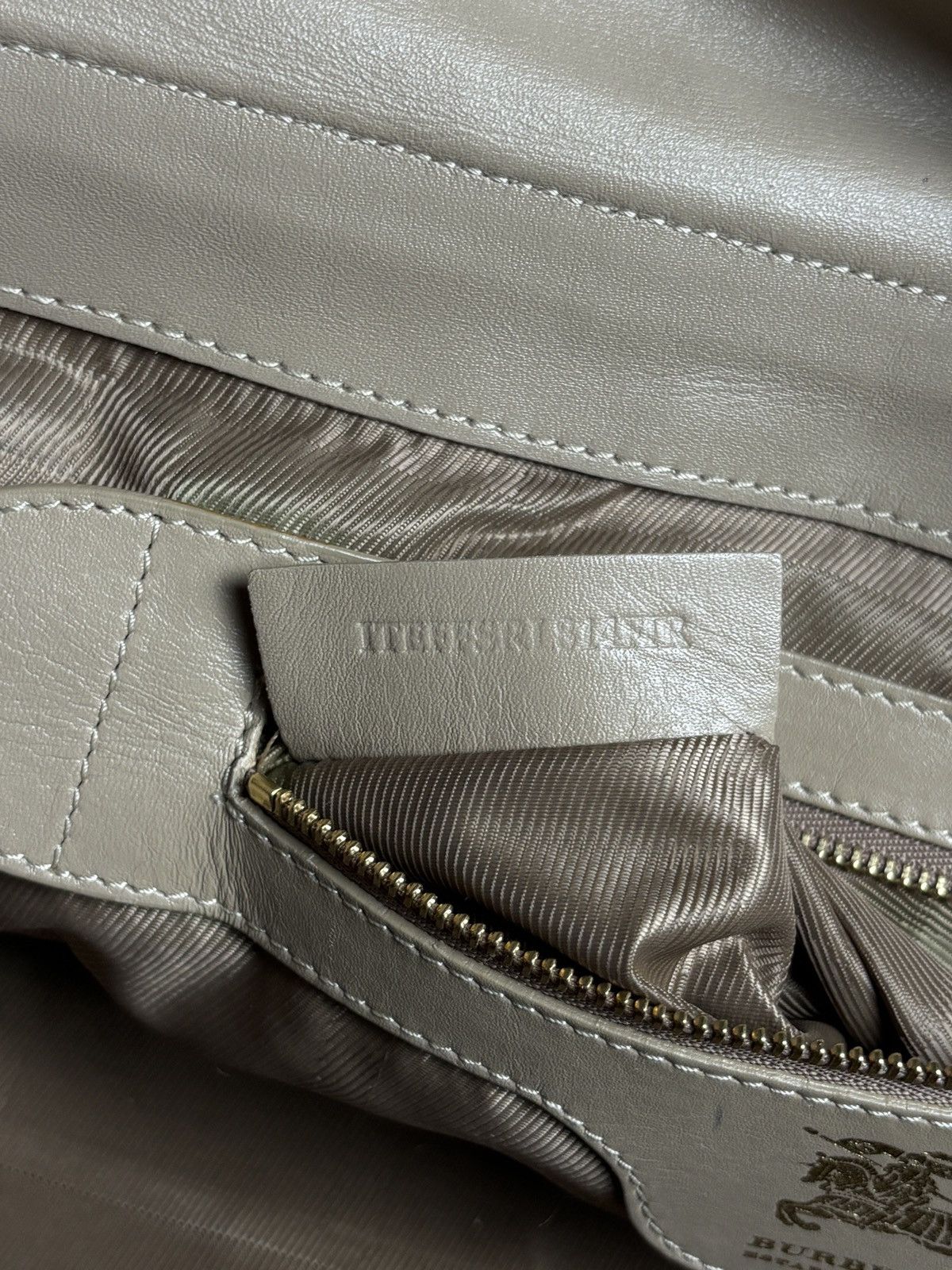 Burberry Burberry Leather Quilted Manor Bag Shoulder Vintage Luxury Size ONE SIZE - 17 Thumbnail
