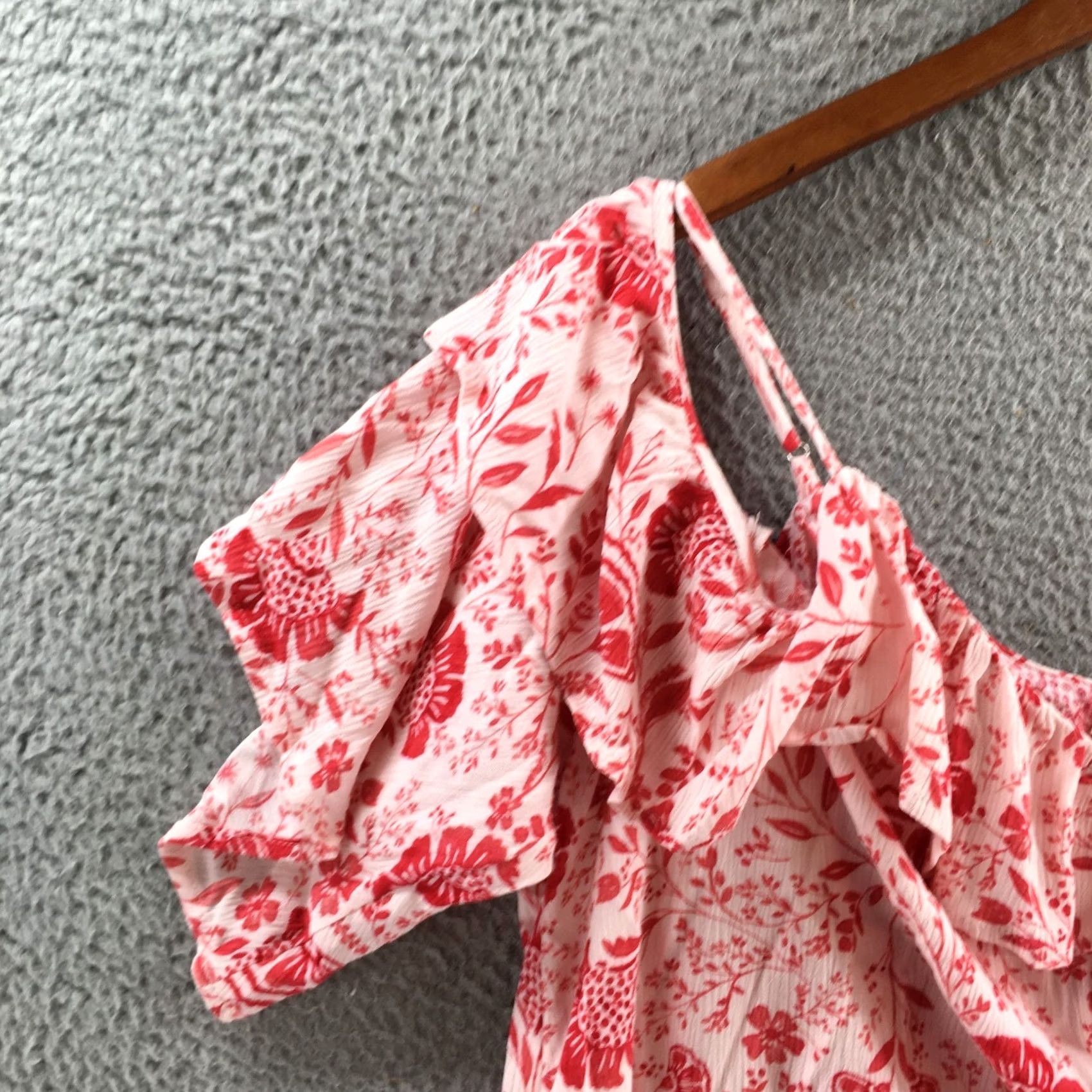 Vintage Maurices Blouse Shirt Womens XL Red Floral Print Ruffled Cold Shoulder Casual NEW Size XL / US 12-14 / IT 48-50 - 4 Thumbnail