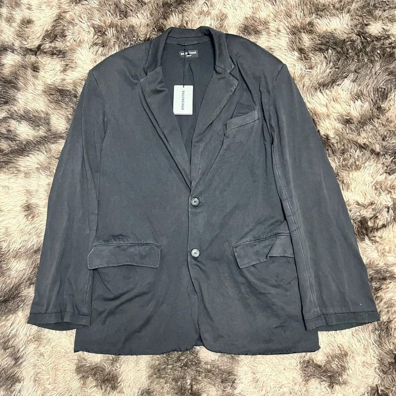 Balenciaga Balenciaga 21FW Distressed Shoulder Blazer Size US S / EU 44-46 / 1 - 1 Thumbnail