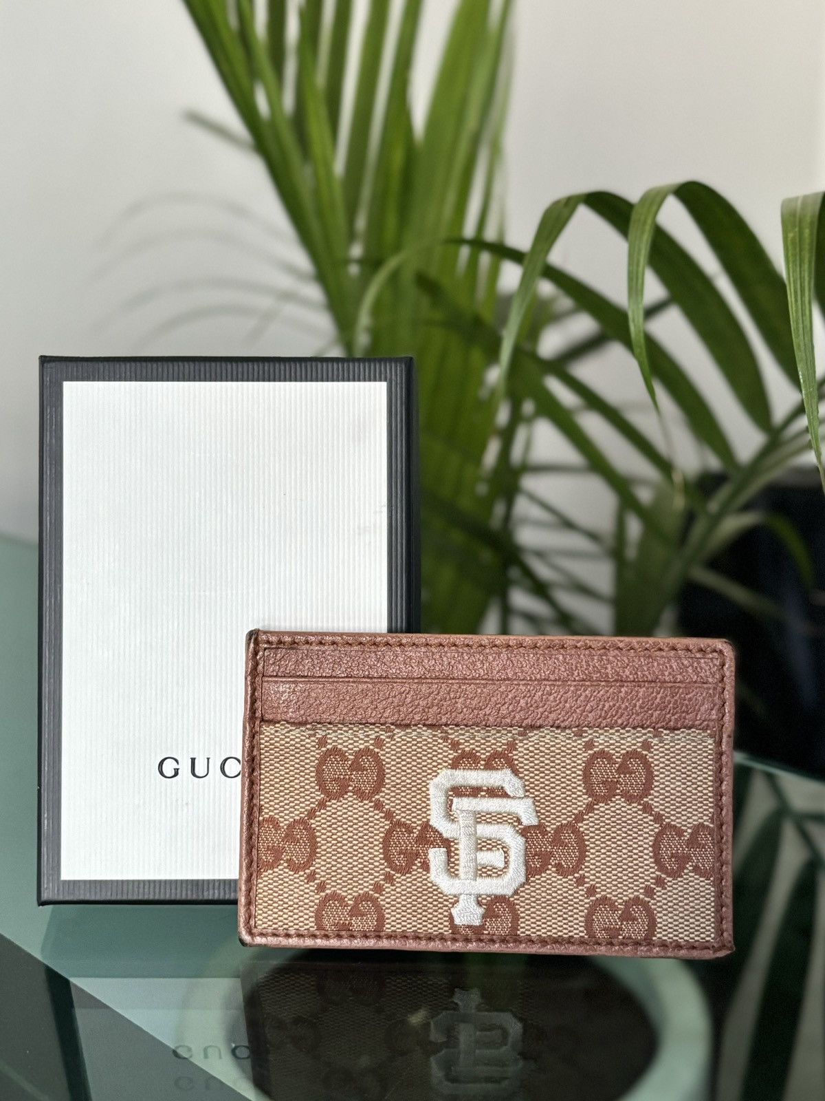 image of Super Mlb X Gucci Sf Wallet in Tan, Men's