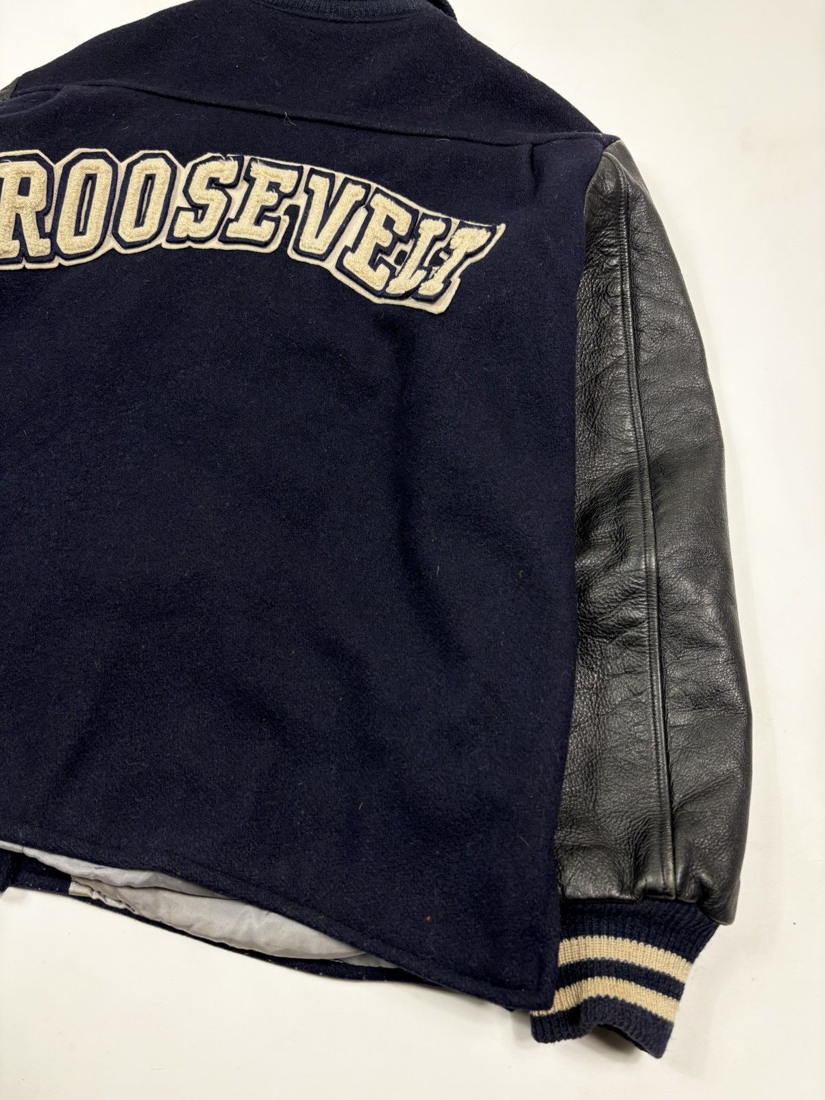 Unsound Rags × Vintage 1975 Van Ginkels “Rita Roosevelt” Varsity Letterman Jacket Size US L / EU 52-54 / 3 - 8 Thumbnail
