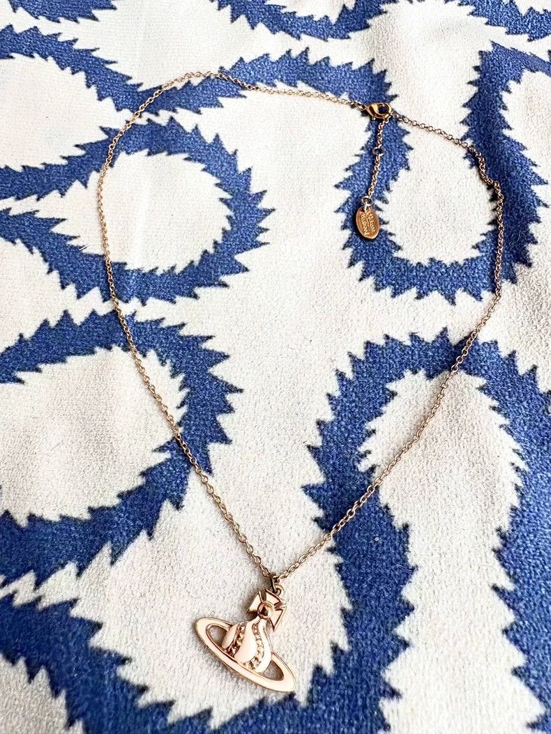 Vivienne Westwood Vivienne Westwood Vintage Pink Flat Saturn Necklace Size ONE SIZE - 2 Thumbnail