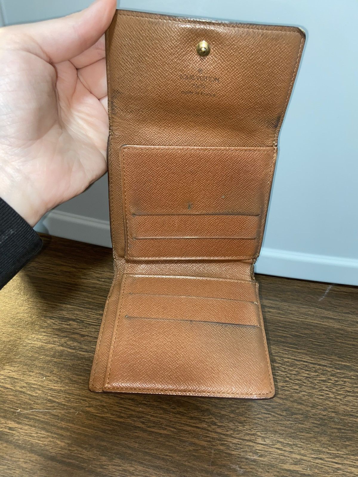 Louis Vuitton LV Bi-Fold Monogram Wallet Size ONE SIZE - 12 Thumbnail