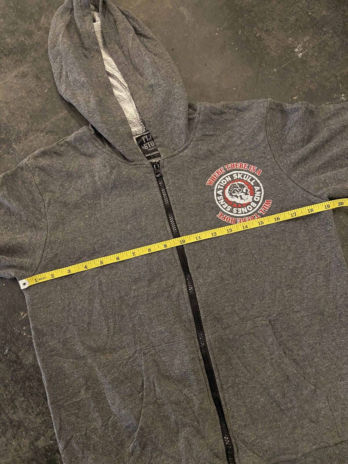 If Six Was Nine × Japanese Brand × Le Grande Bleu (L.G.B.) Flag Stone skull ifsixwasnine zip hoodie Size US S / EU 44-46 / 1 - 7 Thumbnail