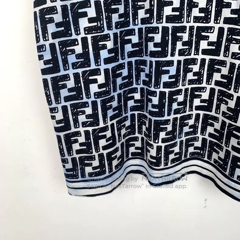 Fendi Fendi Blue tie-dye logo lettering full print cotton round Size S / US 4 / IT 40 - 4 Thumbnail