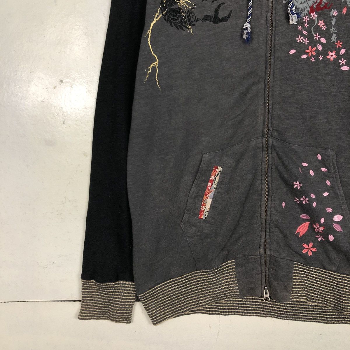Japanese Brand 📌Vintage Zipper Hoodie Jacket Sukajan Design Full Print Size US M / EU 48-50 / 2 - 6 Thumbnail
