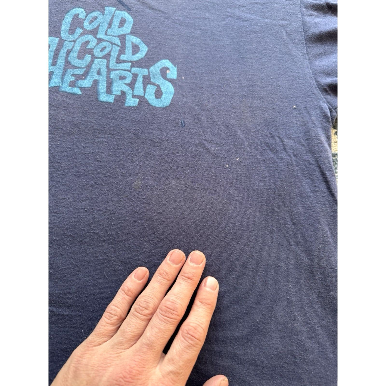 Hanes VINTAGE 1997 Cold Cold Hearts T Shirt Hanes Crew Neck Short Sleeve Blue Cotton 90s Band Punk Rock Logo Graphic Print Men L Mens Size US L / EU 52-54 / 3 - 5 Thumbnail