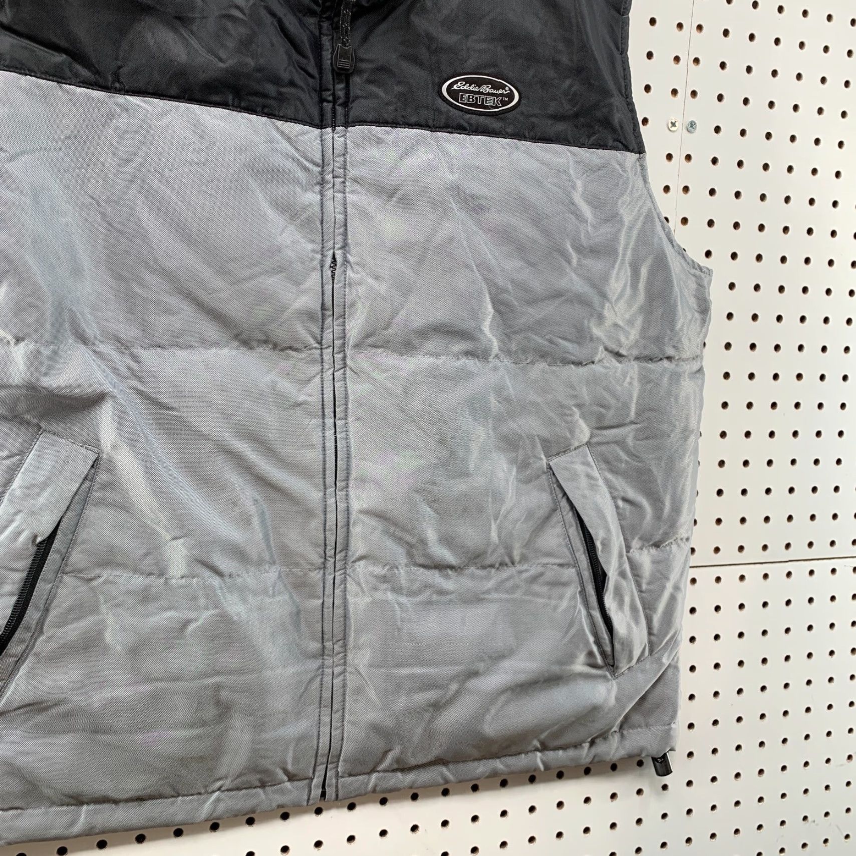 Eddie Bauer Eddie Bauer EBTEK Down Puffer Vest Mens Large Gray Reflective 25.5x29 EBTEK Down Puffer Vest Mens Large Gray Reflective 25.5x29 Size US L / EU 52-54 / 3 - 5 Thumbnail
