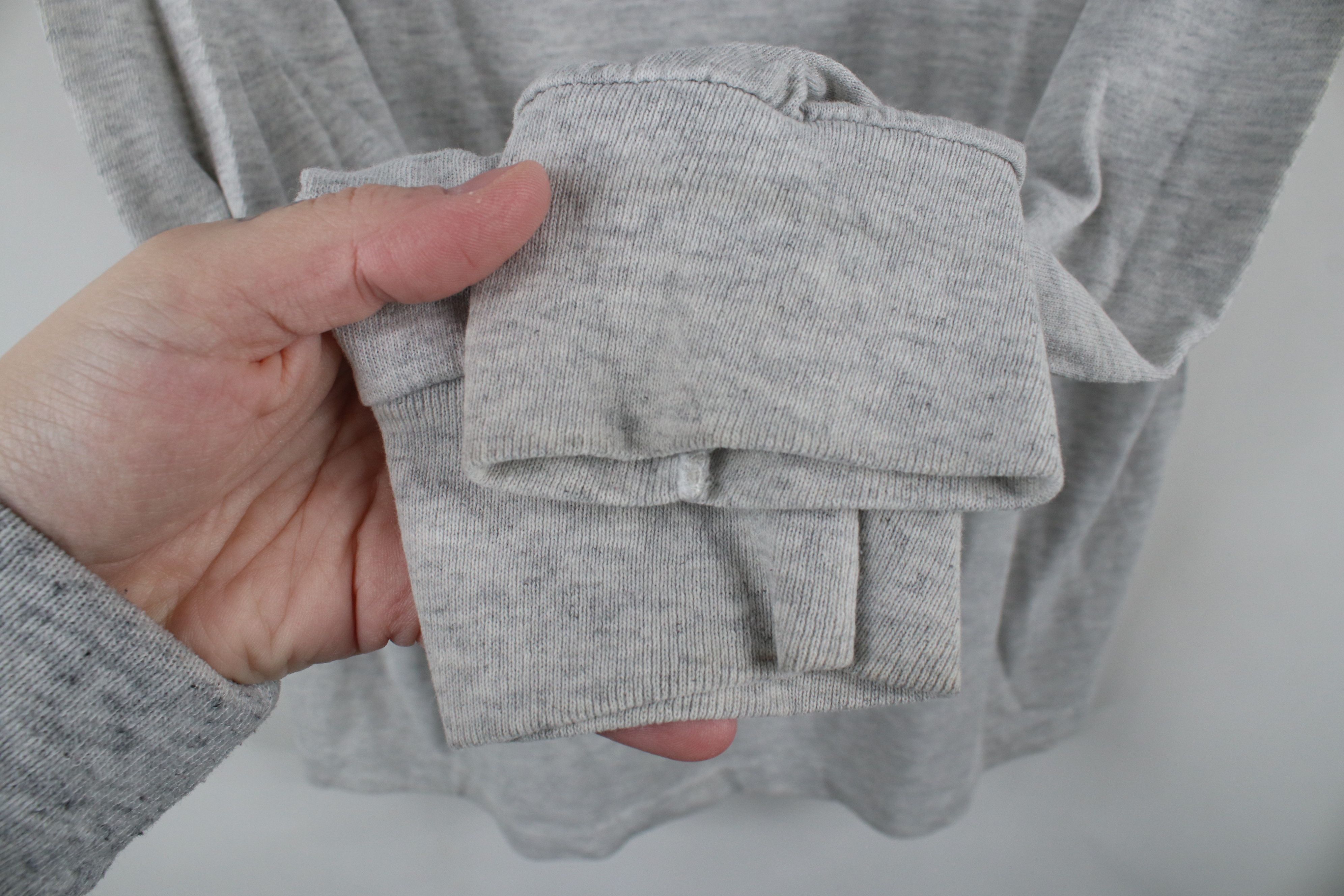 Vintage Vintage 80s 90s Streetwear Thin Long Sleeve T-Shirt Gray USA Size US L / EU 52-54 / 3 - 5 Thumbnail