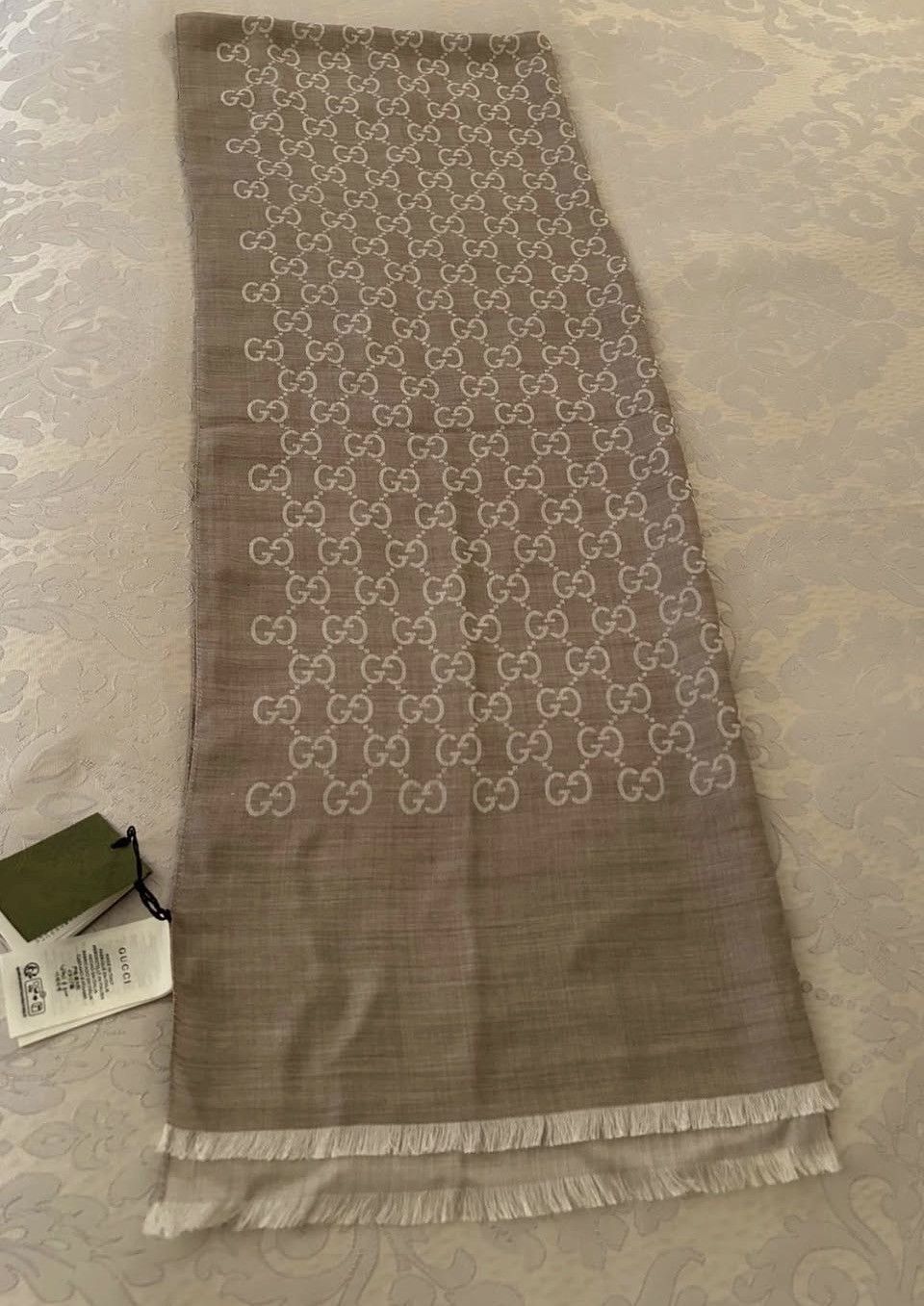 Gucci Gucci Silk and Wool Shawl / Wrap / Scarf Size ONE SIZE - 3 Thumbnail